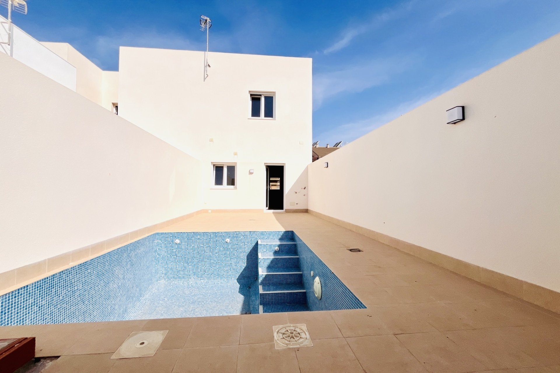 Resale - Town House -
Pilar de la Horadada - Costa Blanca