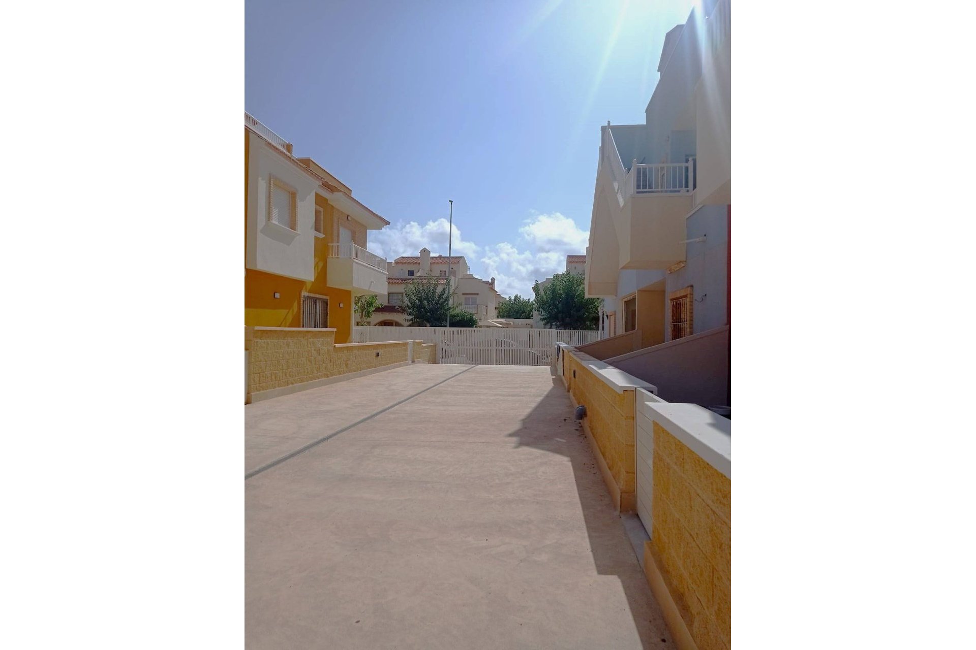 Resale - Town House -
Pilar de la Horadada