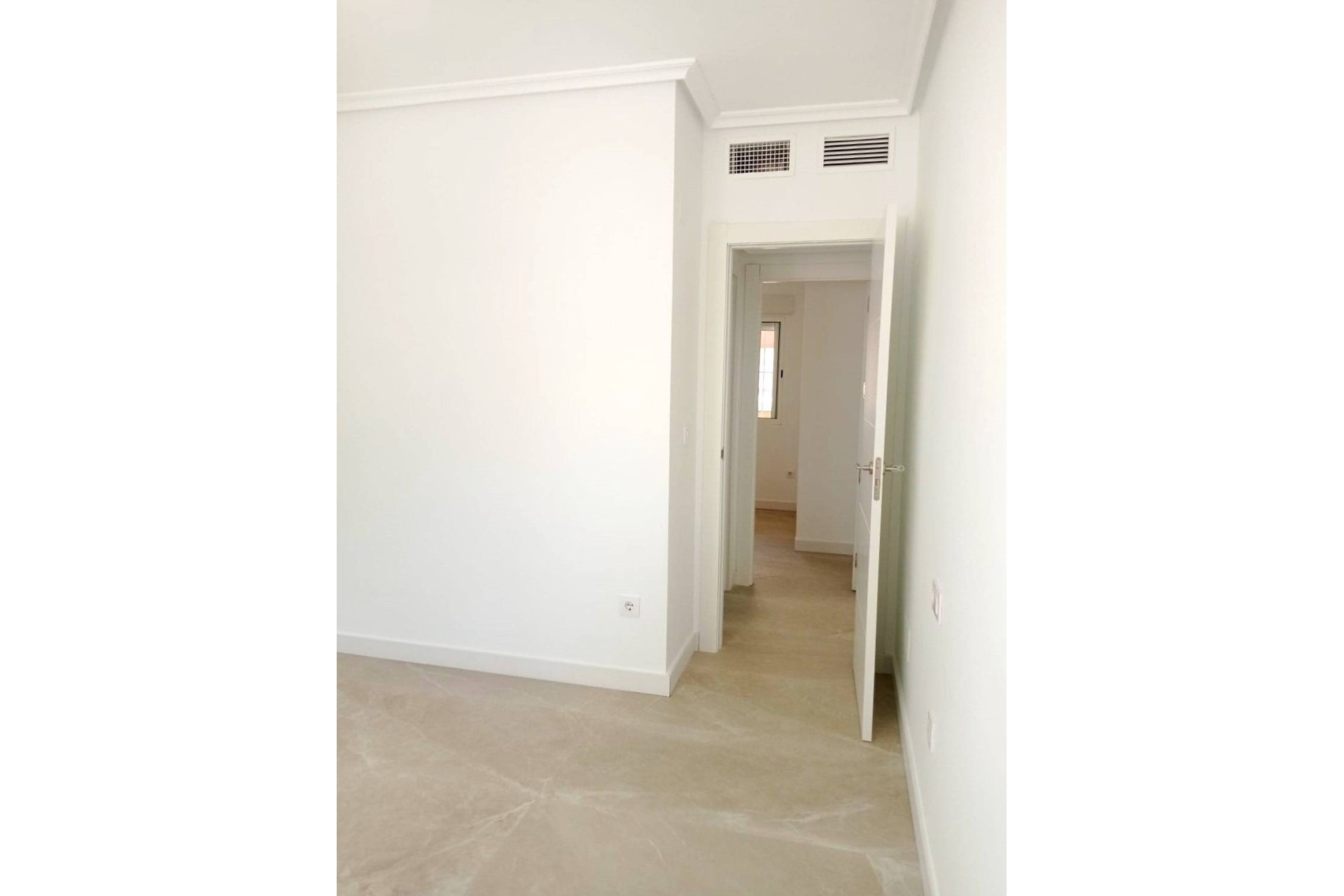 Resale - Town House -
Pilar de la Horadada