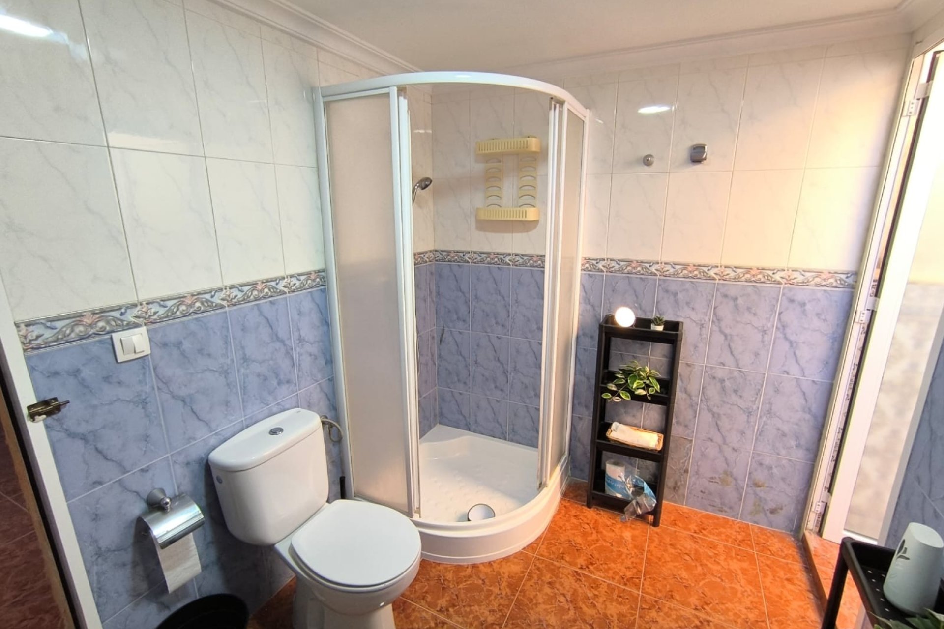 Resale - Town House -
Salinas - Inland