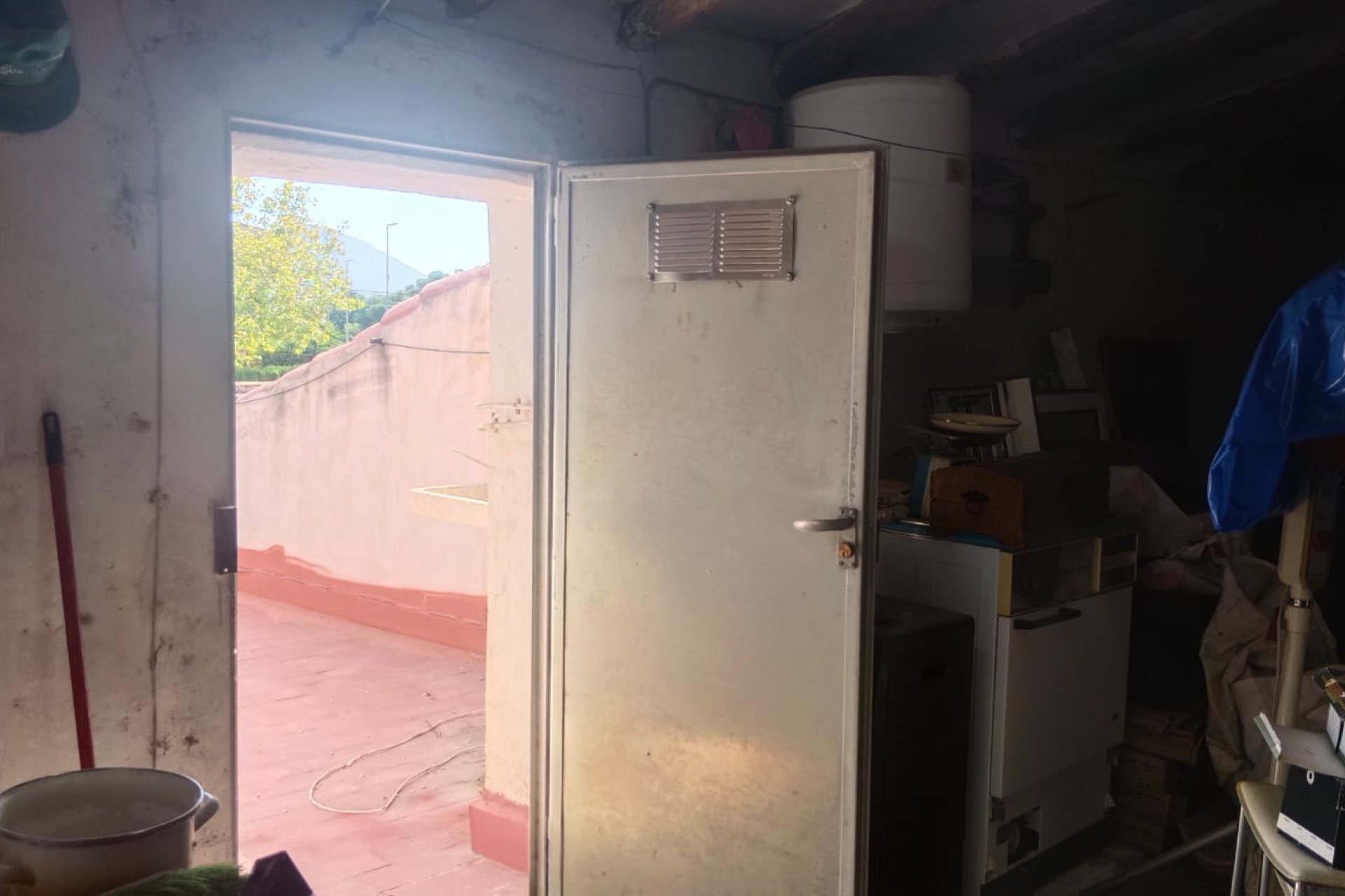 Resale - Town House -
Salinas - Inland