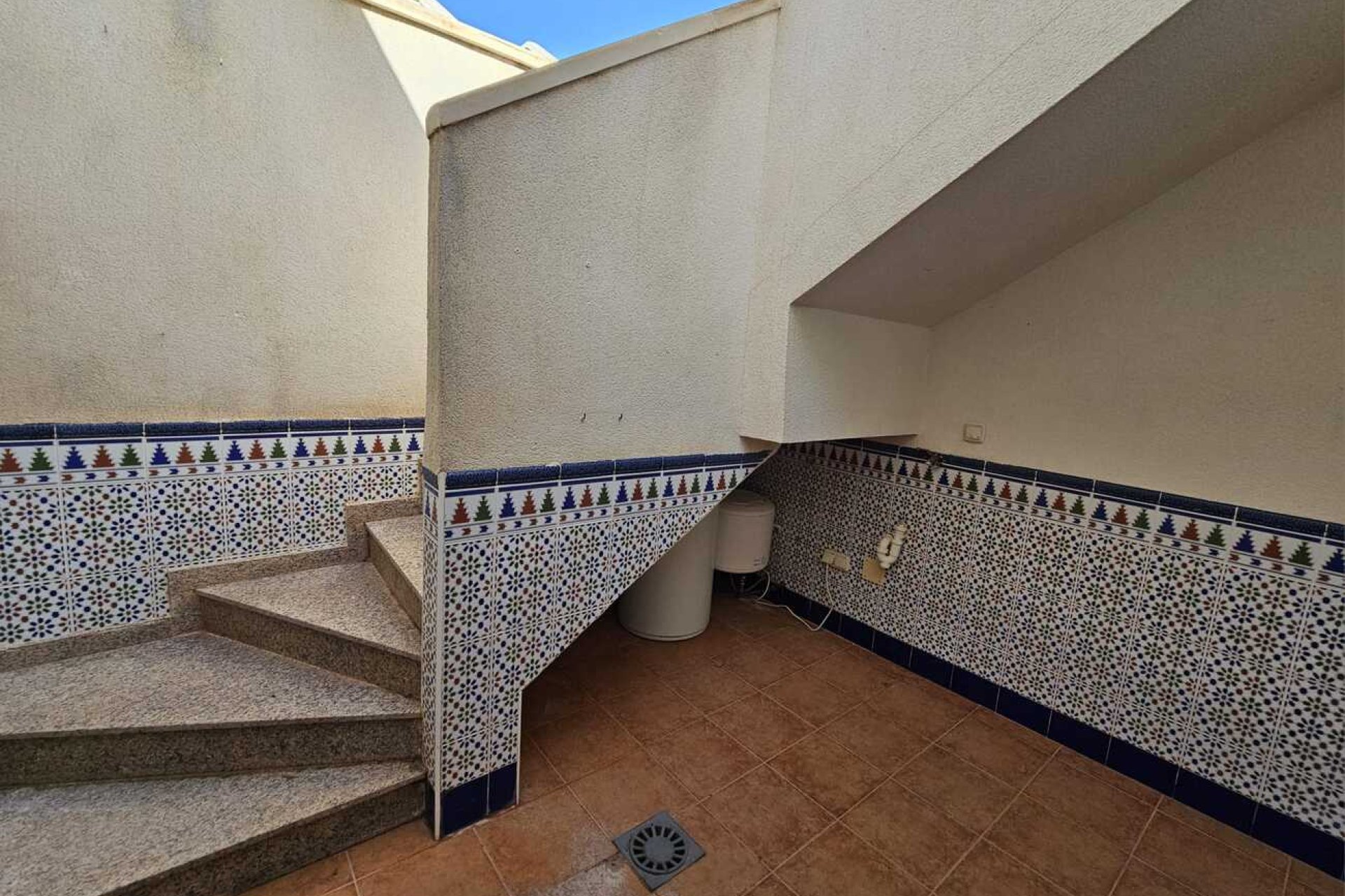 Resale - Town House -
Sucina