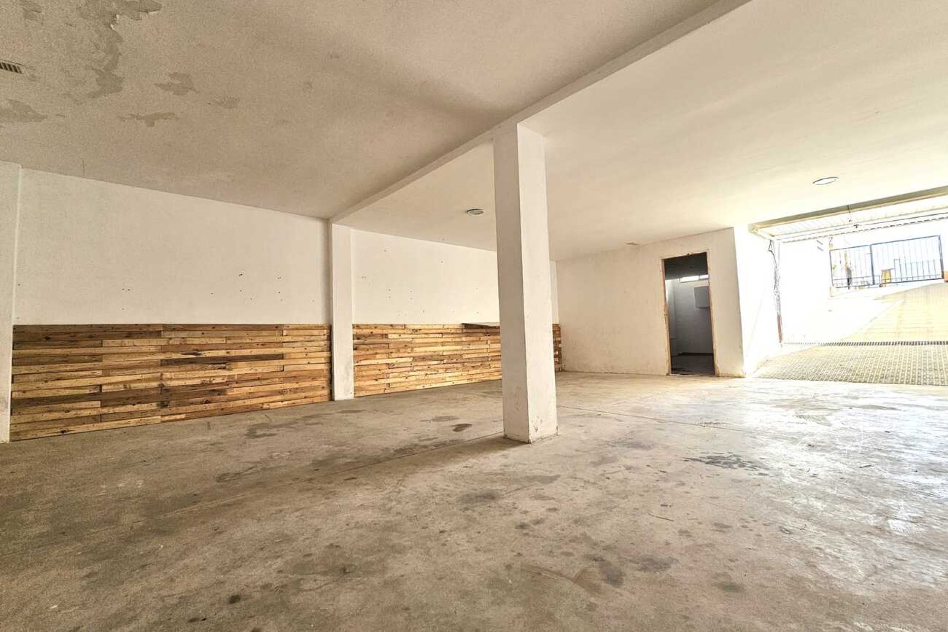 Resale - Town House -
Sucina