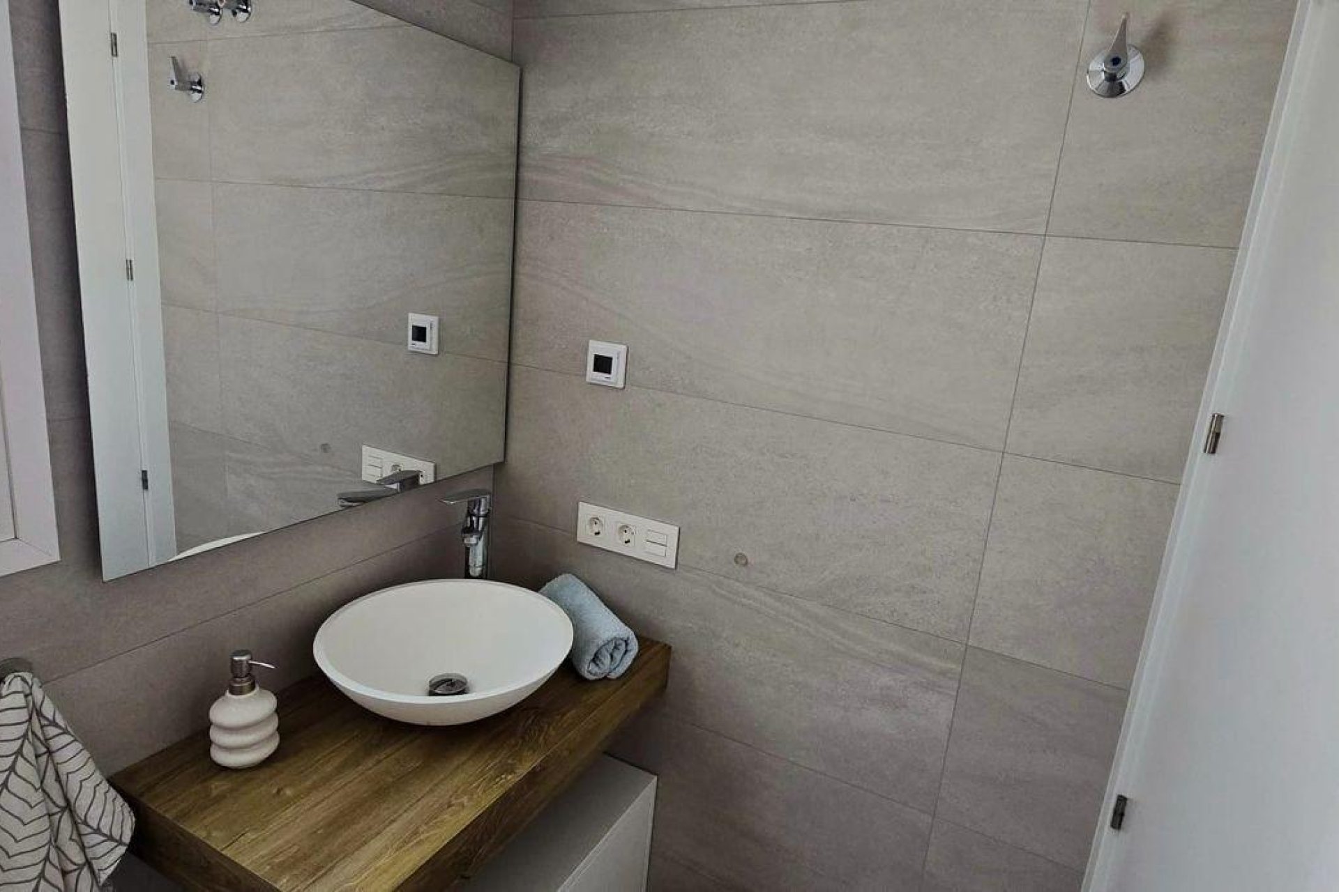 Resale - Town House -
Torrevieja - Aguas Nuevas