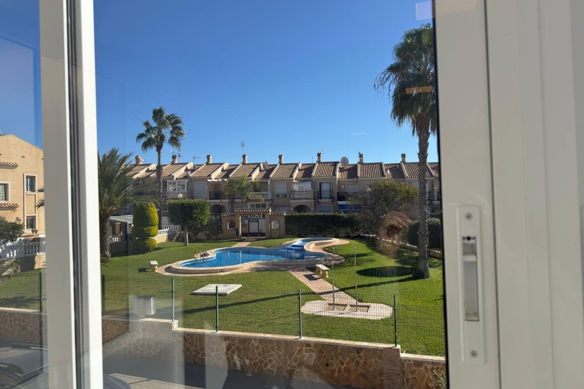 Resale - Town House -
Torrevieja - Aguas Nuevas