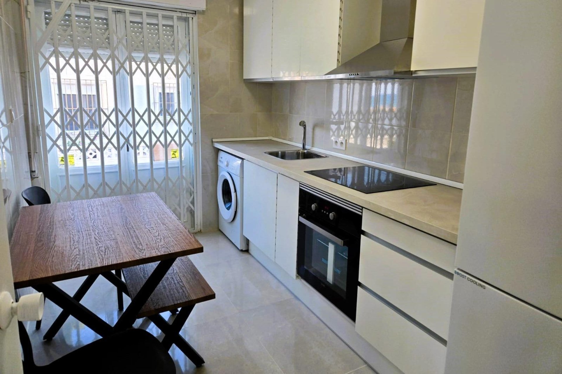 Resale - Town House -
Torrevieja - La Mata