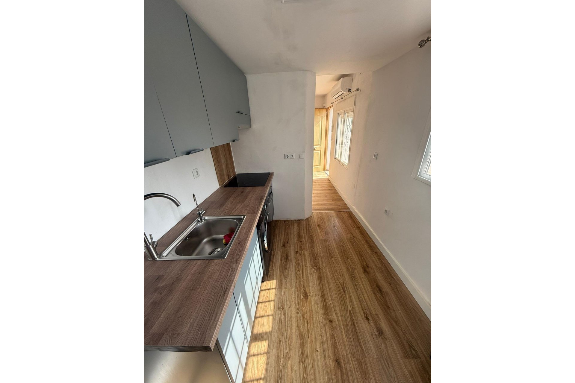 Resale - Town House -
Torrevieja - La Siesta - El Salado - Torreta