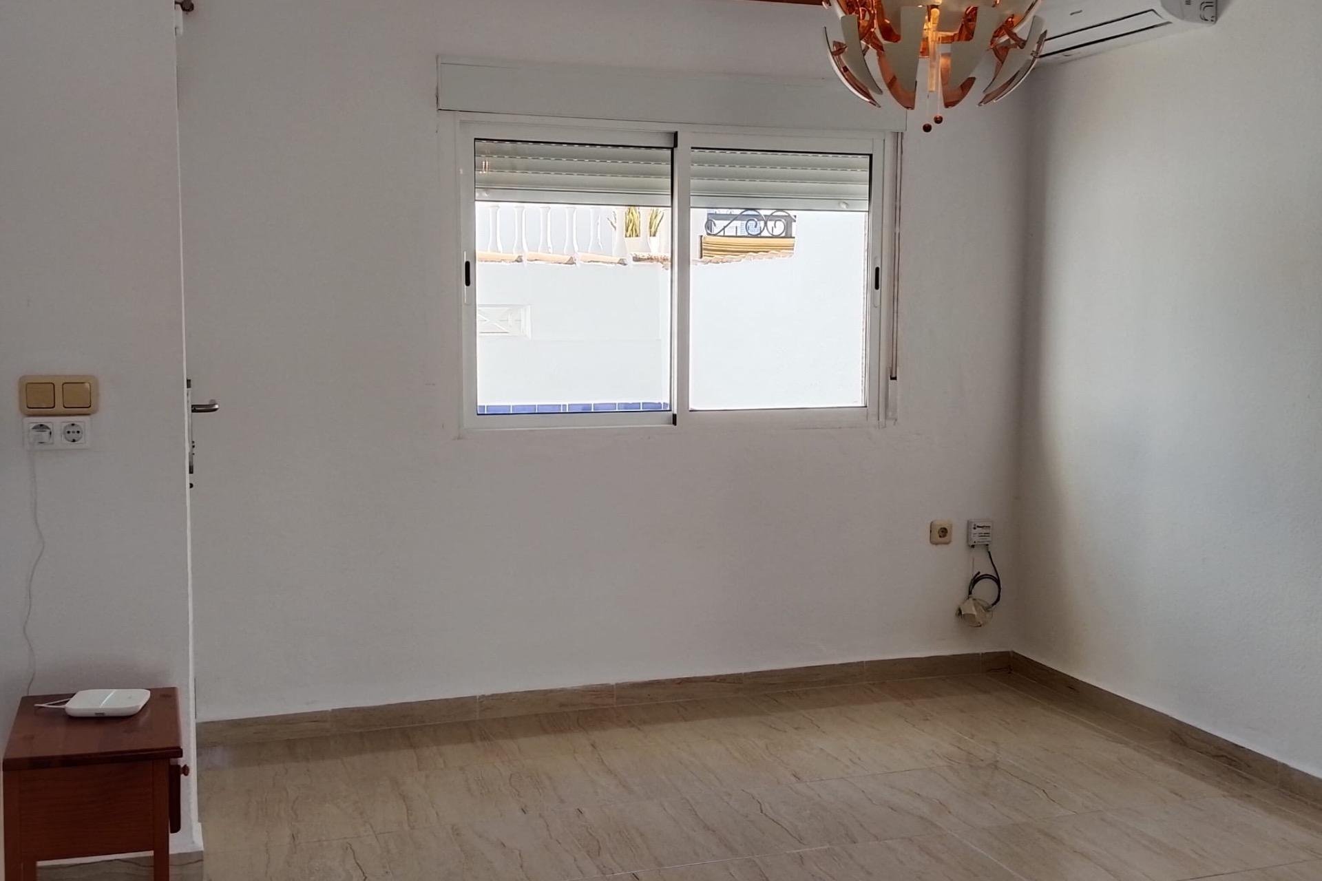 Resale - Town House -
Torrevieja - Los Balcones