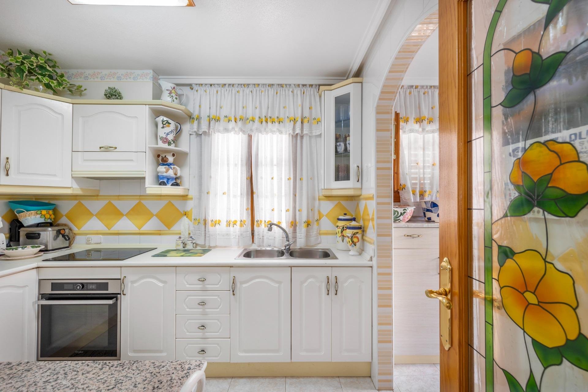 Resale - Town House -
Torrevieja - Los Frutales