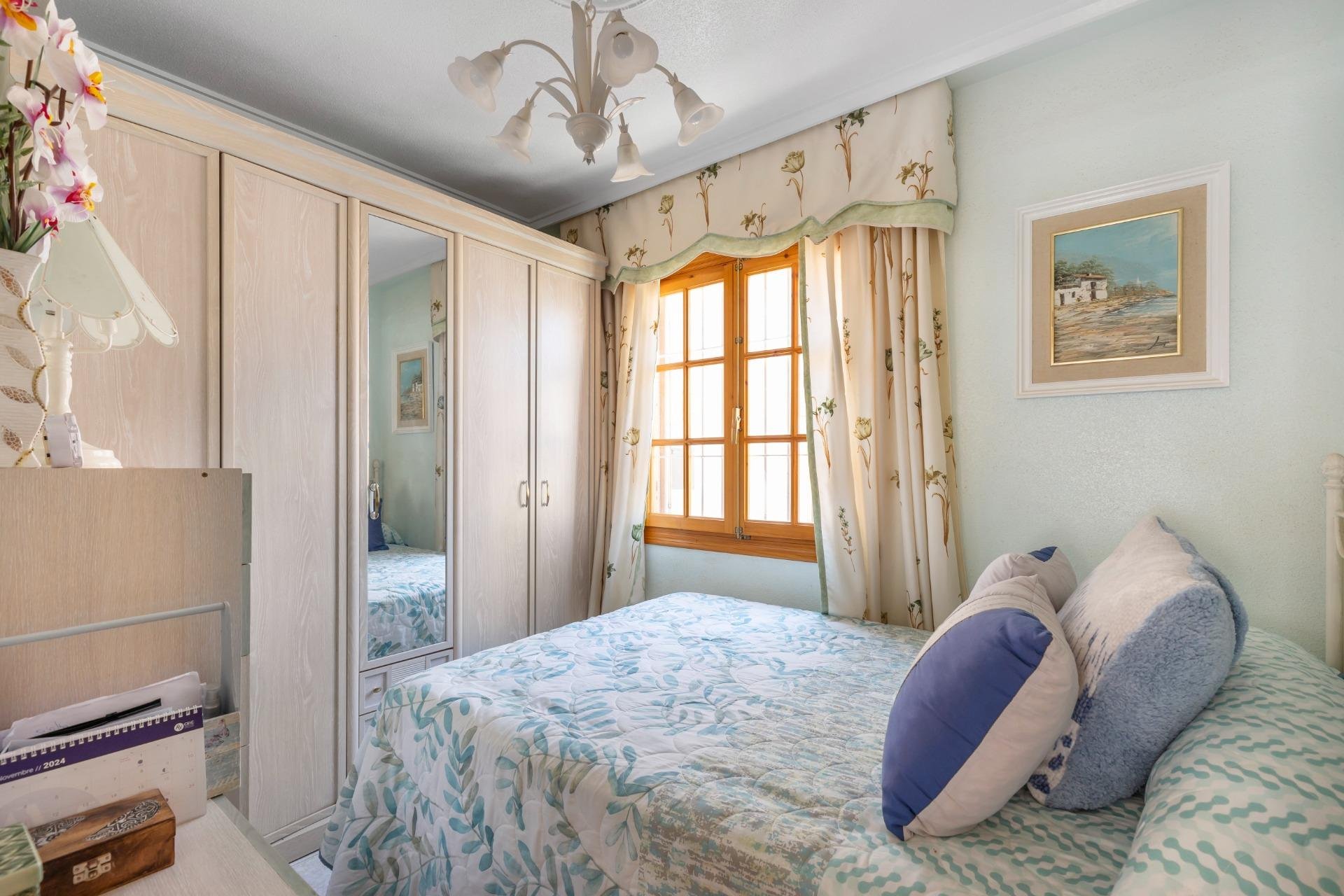 Resale - Town House -
Torrevieja - Los Frutales