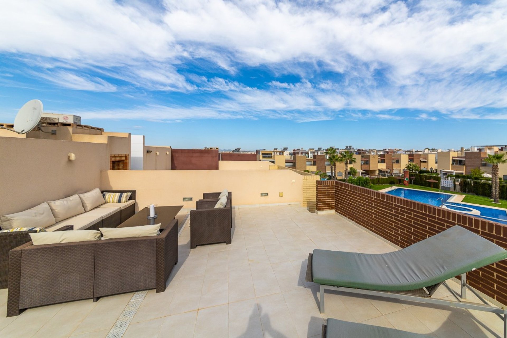 Resale - Town House -
Torrevieja - Sector 25