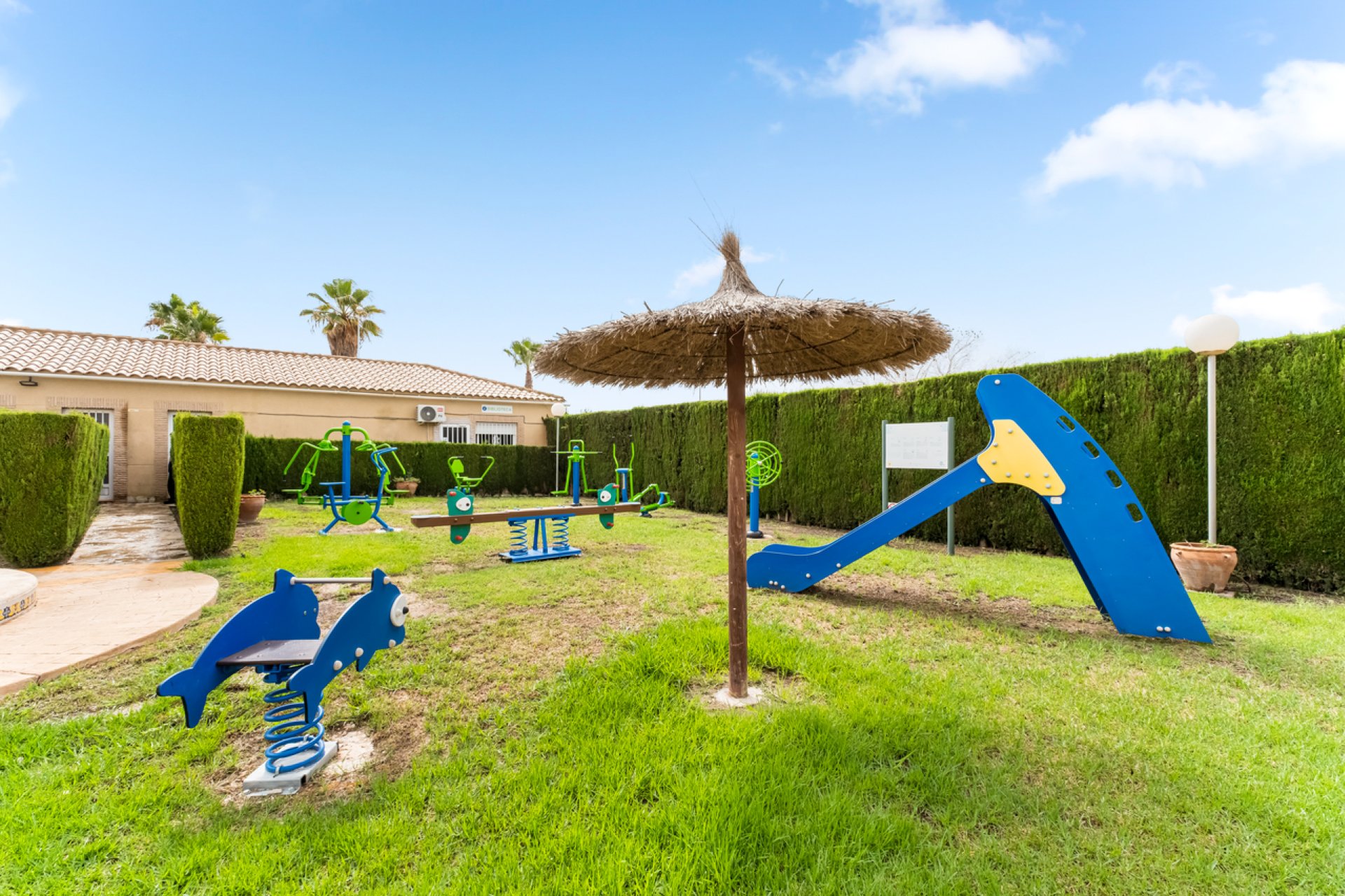 Resale - Town House -
Villamartin - Costa Blanca