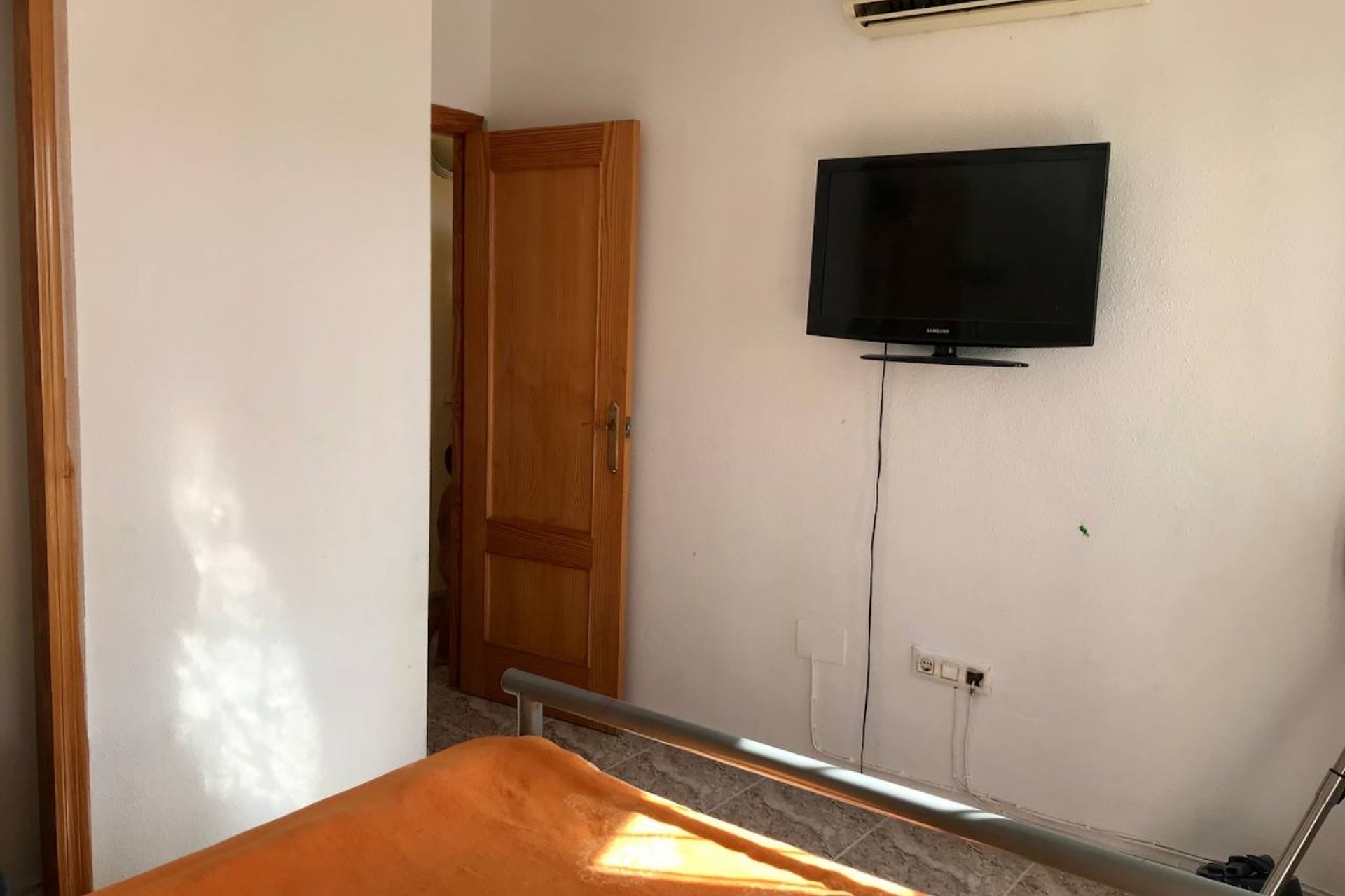 Resale - Town House -
Villamartin - Costa Blanca