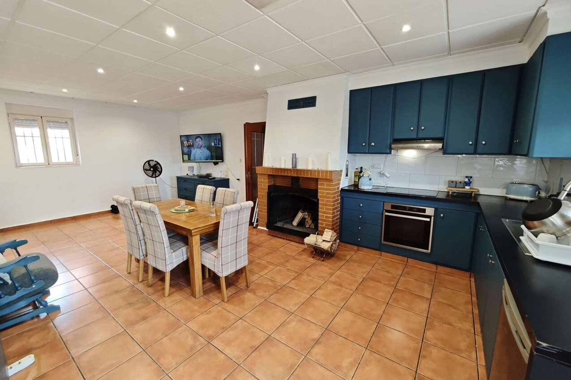 Resale - Town House -
Yecla - Inland