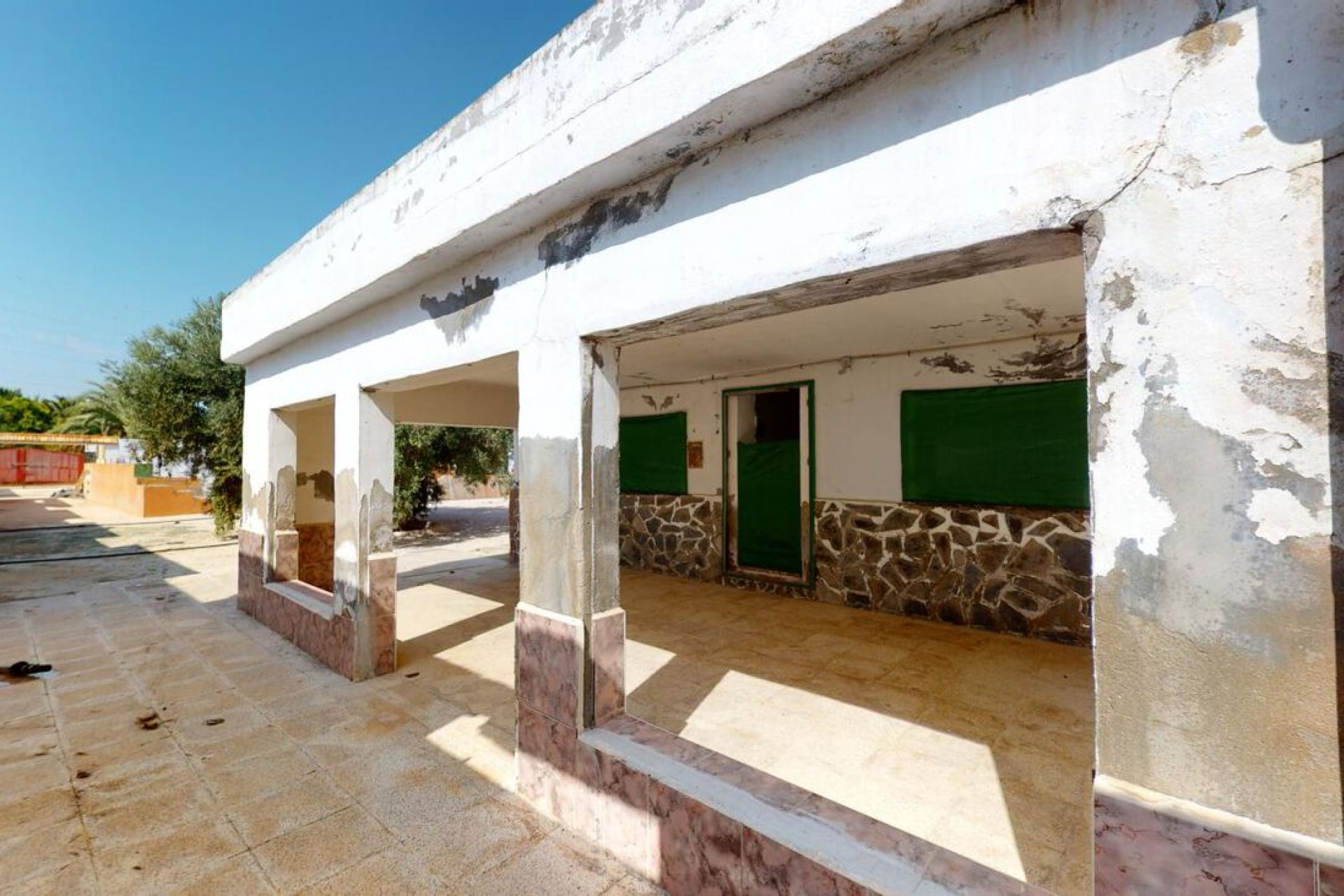 Resale - Townhouse -
Albatera - Inland