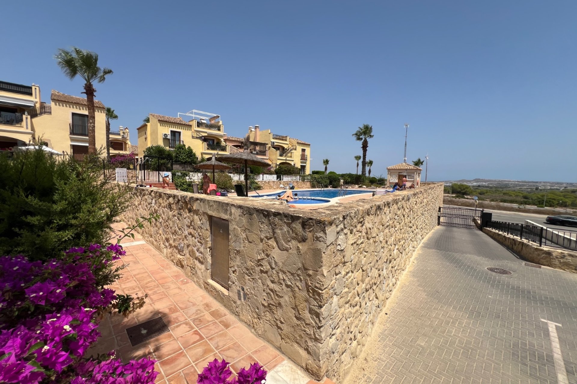 Resale - Townhouse -
Algorfa - Inland
