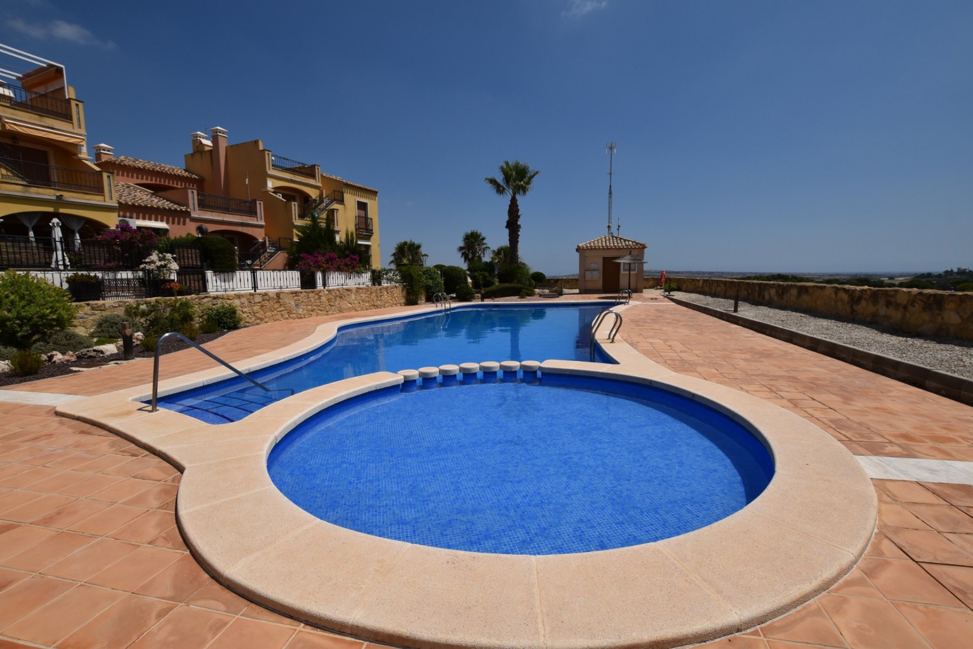 Resale - Townhouse -
Algorfa - Inland