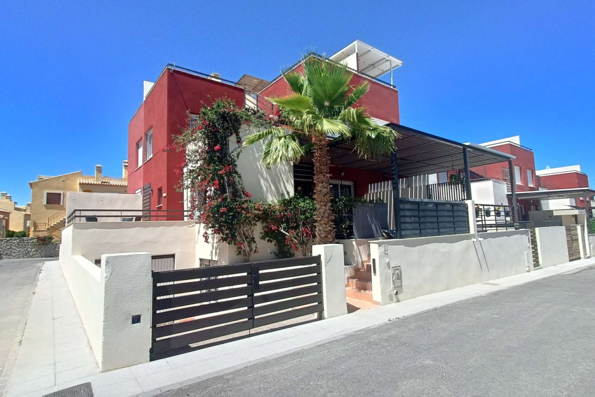 Resale - Townhouse -
Algorfa - Inland
