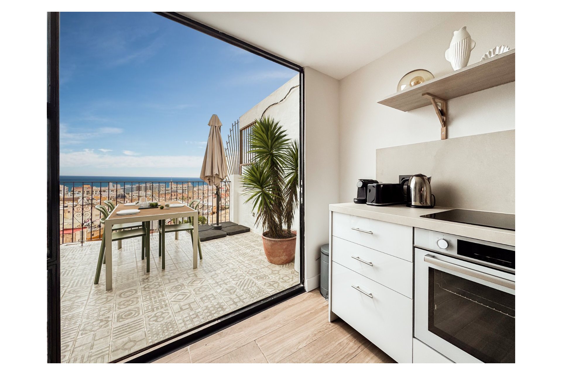 Resale - Townhouse -
Alicante - Costa Blanca