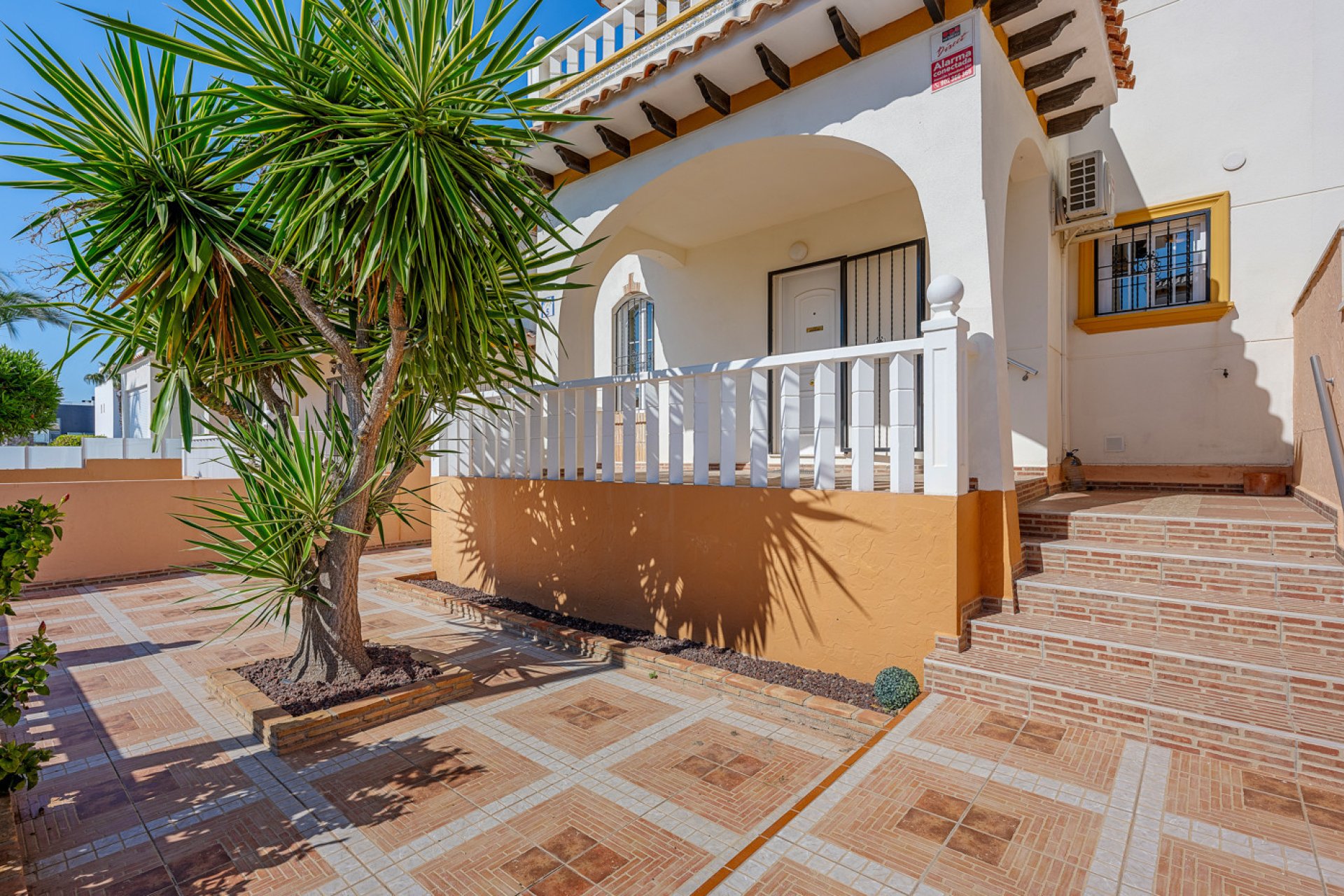 Resale - Townhouse -
Cabo Roig - Costa Blanca