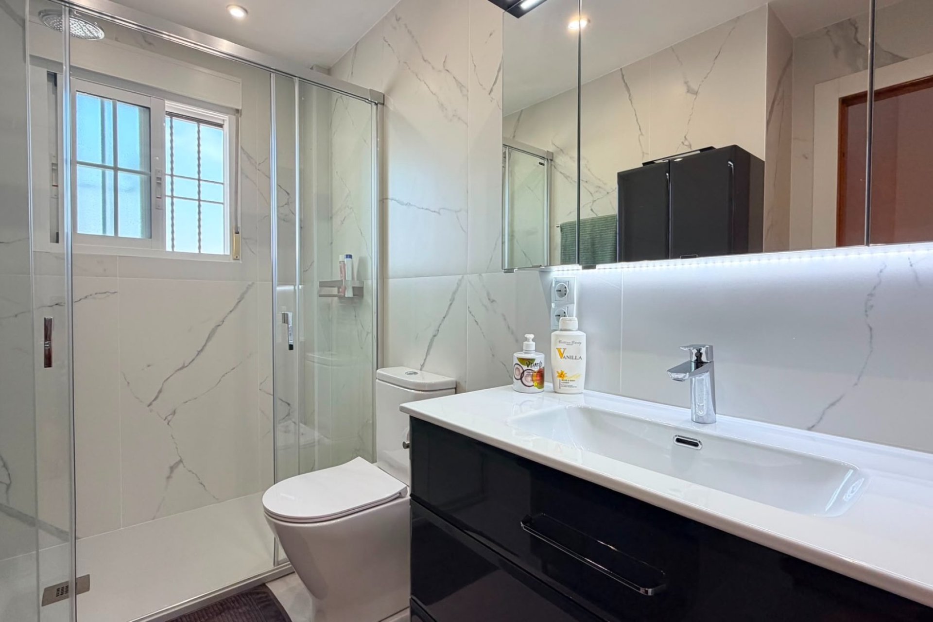 Resale - Townhouse -
Cabo Roig - Costa Blanca