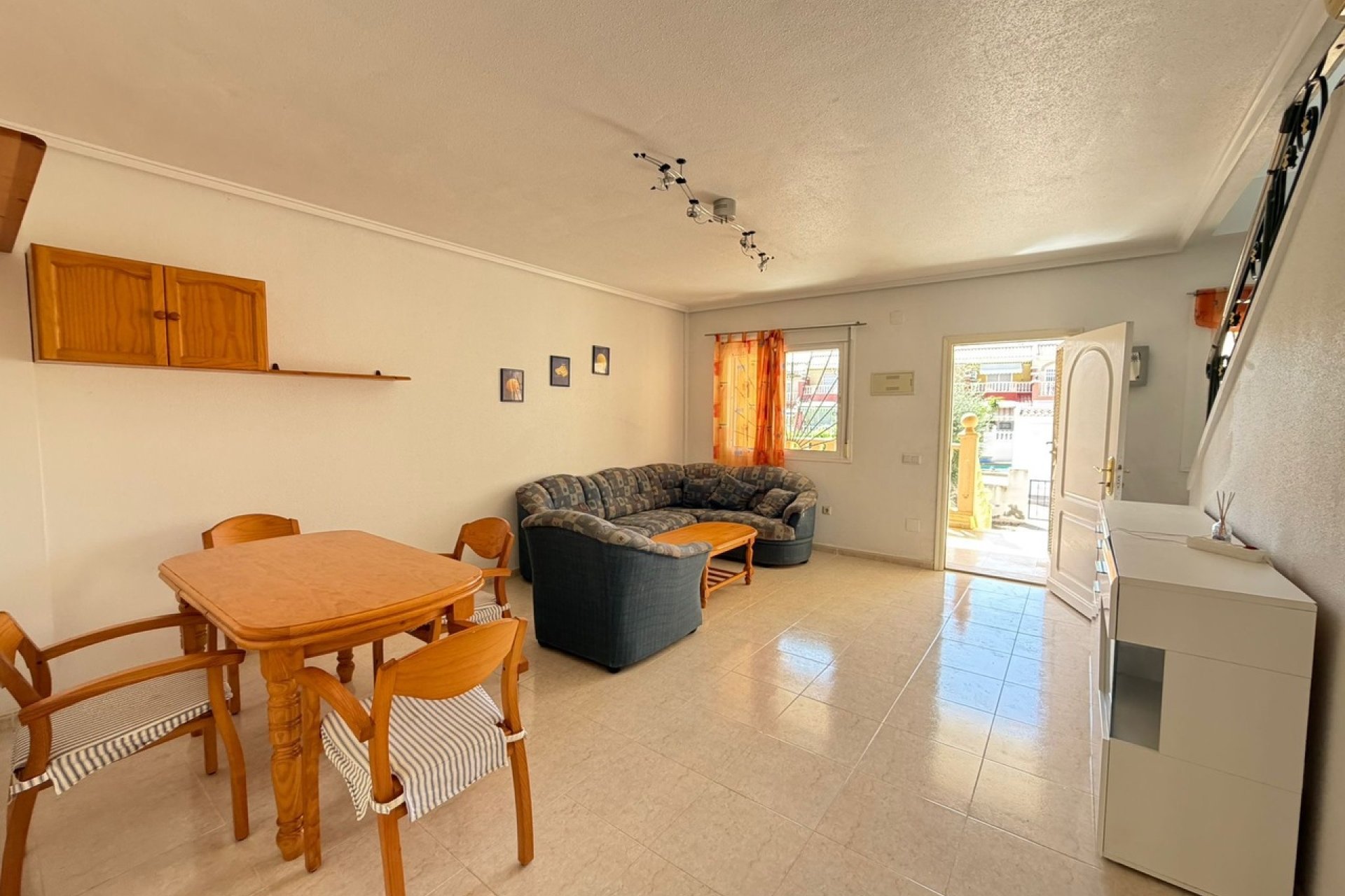 Resale - Townhouse -
Ciudad Quesada - Costa Blanca