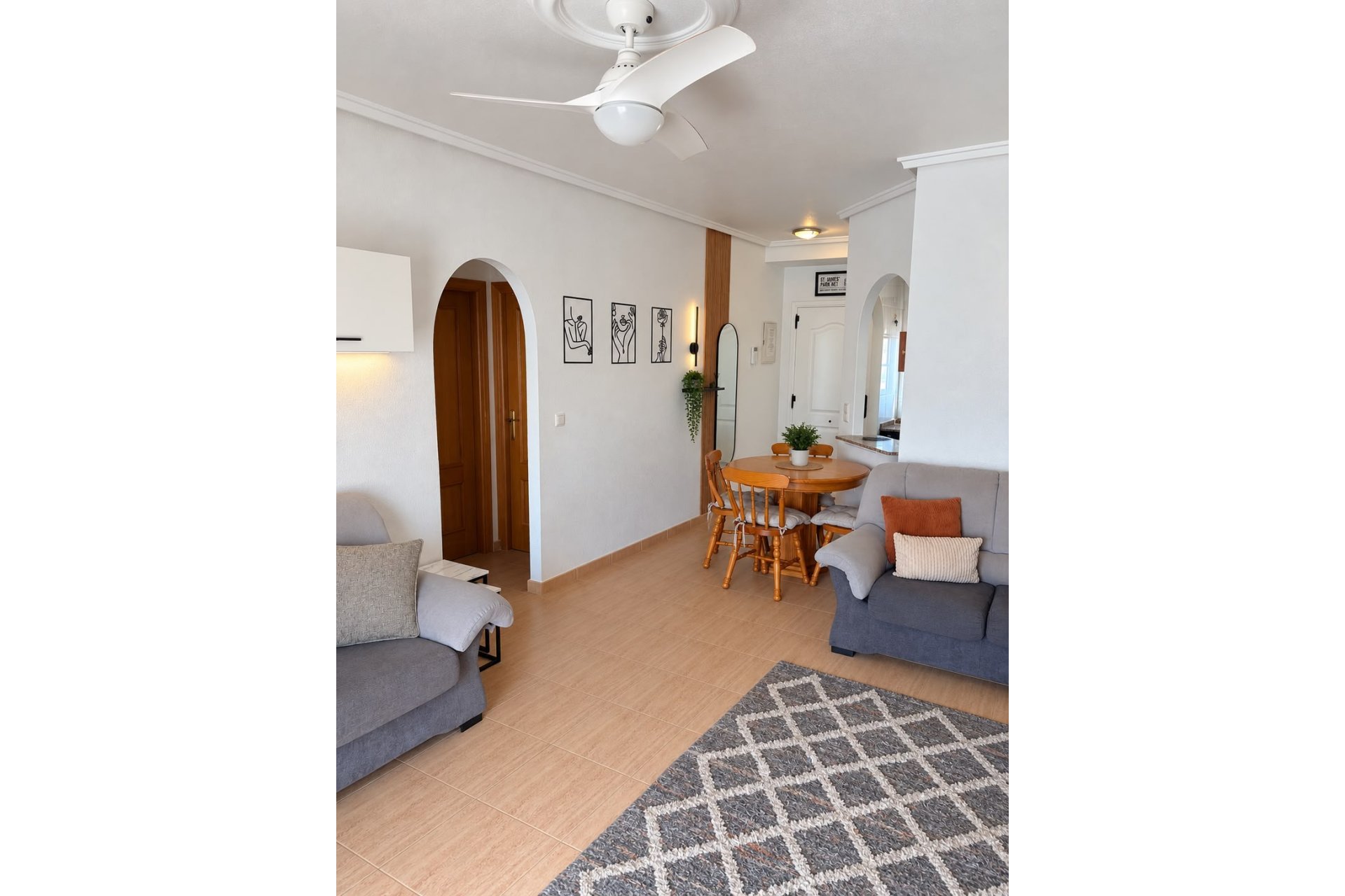 Resale - Townhouse -
Ciudad Quesada - Costa Blanca