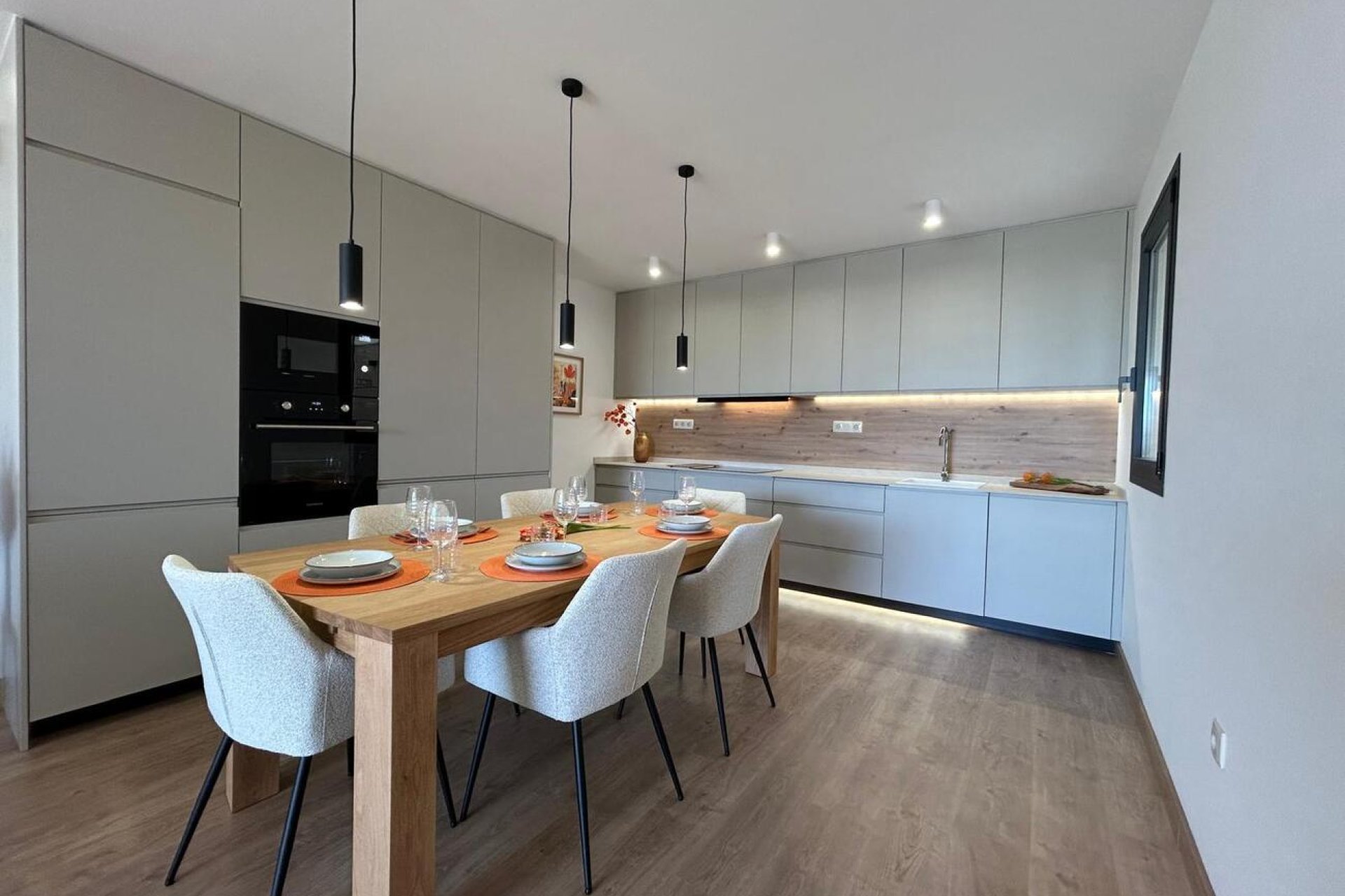 Resale - Townhouse -
Dolores - Costa Blanca