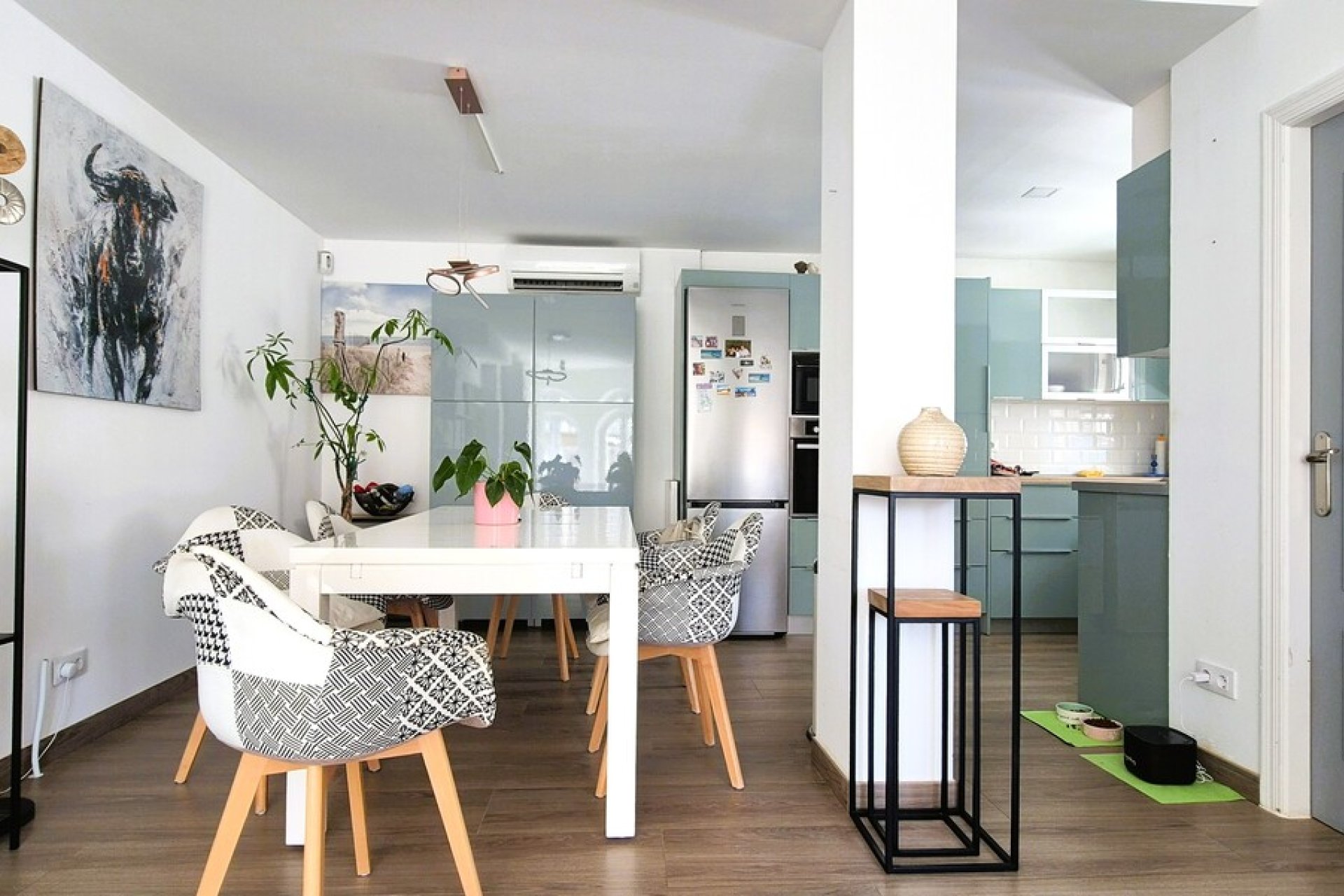 Resale - Townhouse -
El Galan - Inland