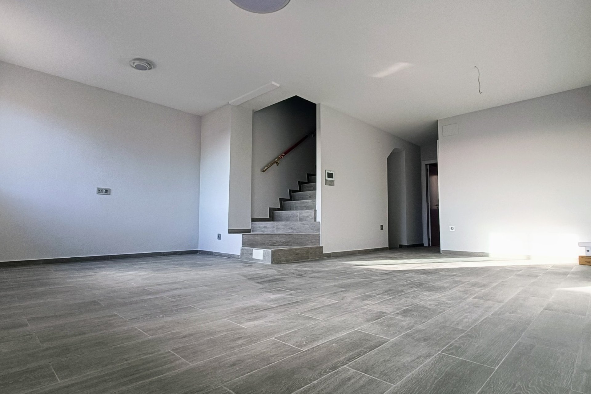 Resale - Townhouse -
La Romana - Inland