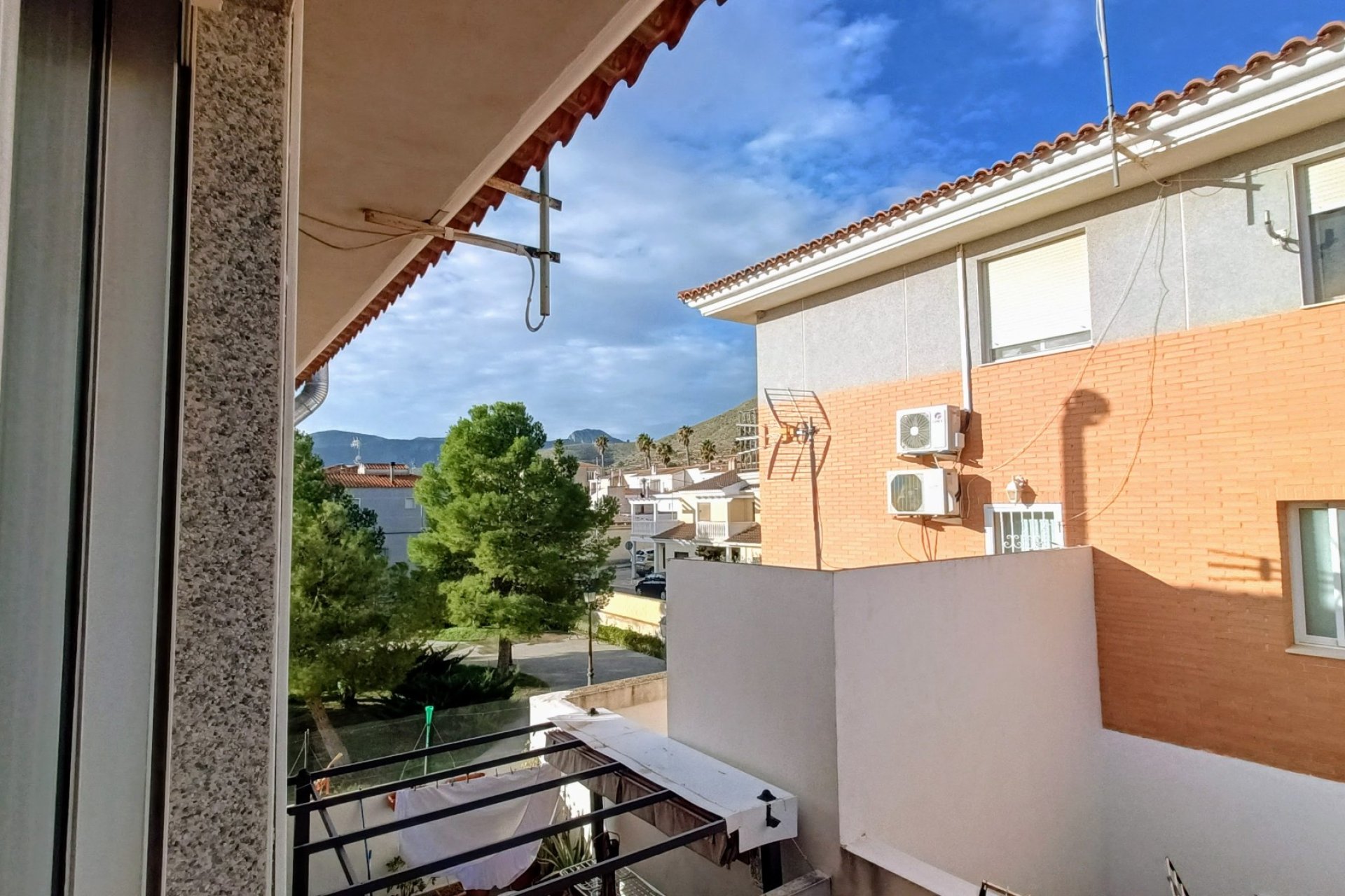 Resale - Townhouse -
La Romana - Inland