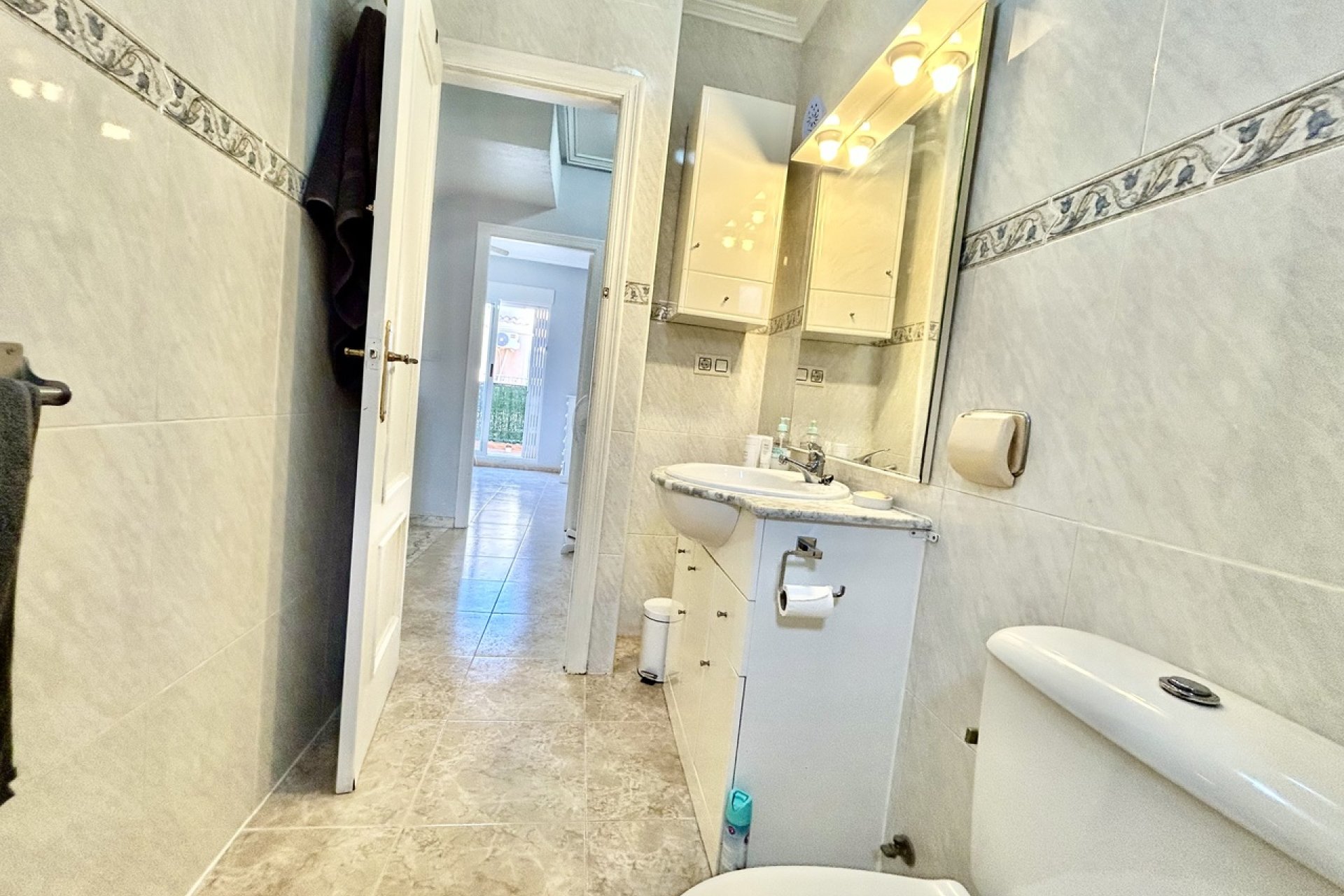 Resale - Townhouse -
La Zenia - Costa Blanca