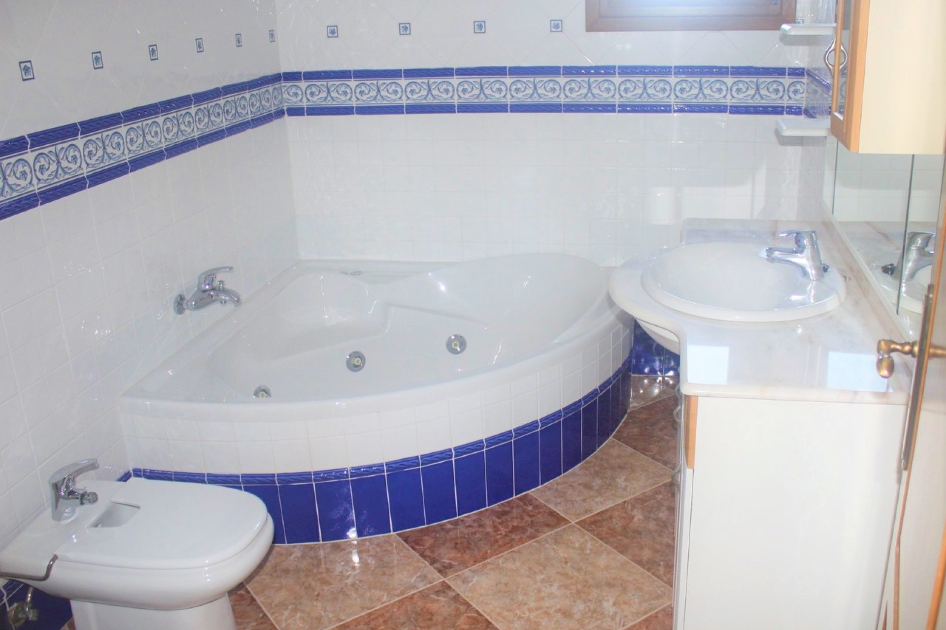 Resale - Townhouse -
Los Altos - Costa Blanca
