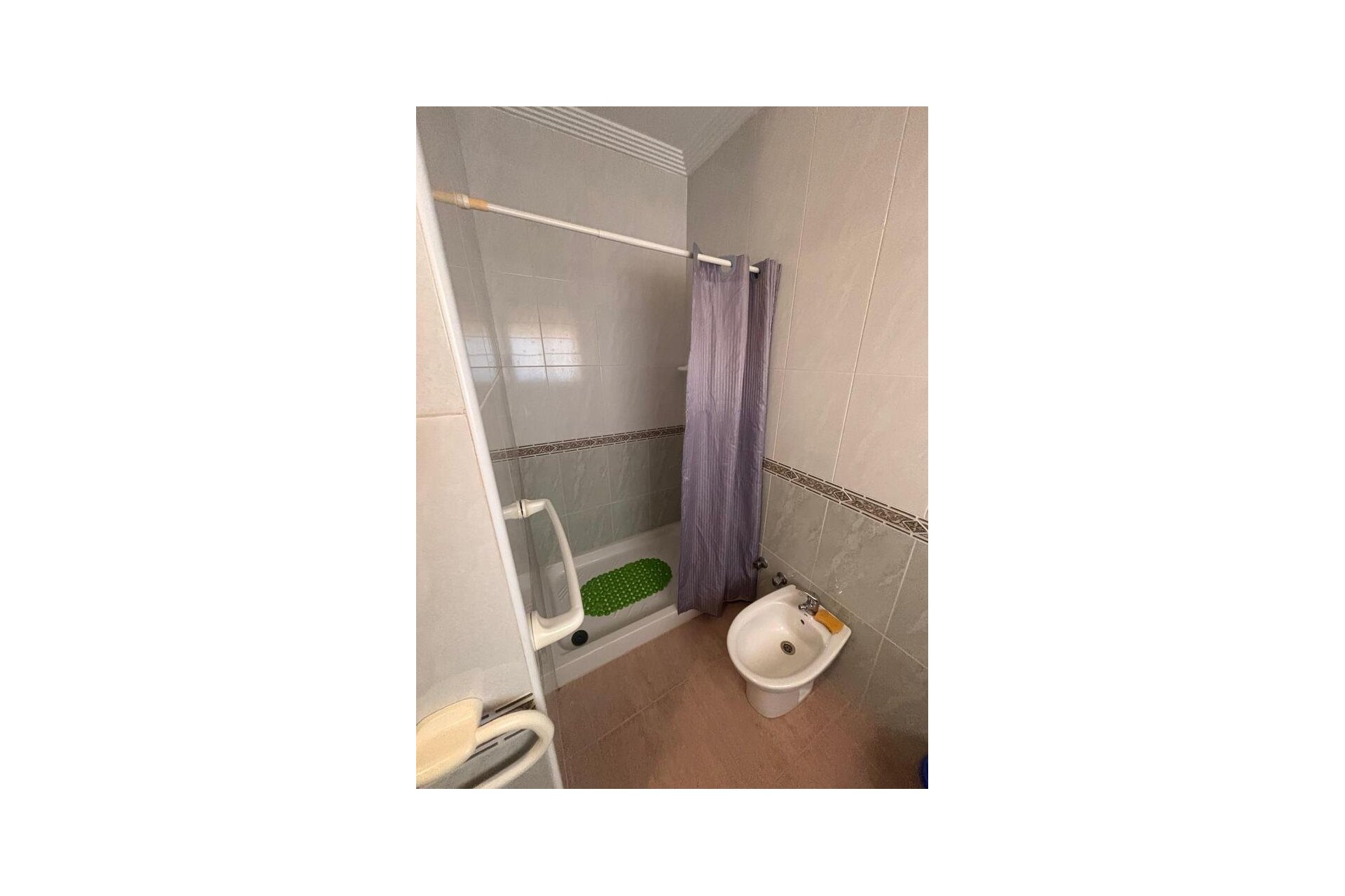 Resale - Townhouse -
Los Altos - Costa Blanca