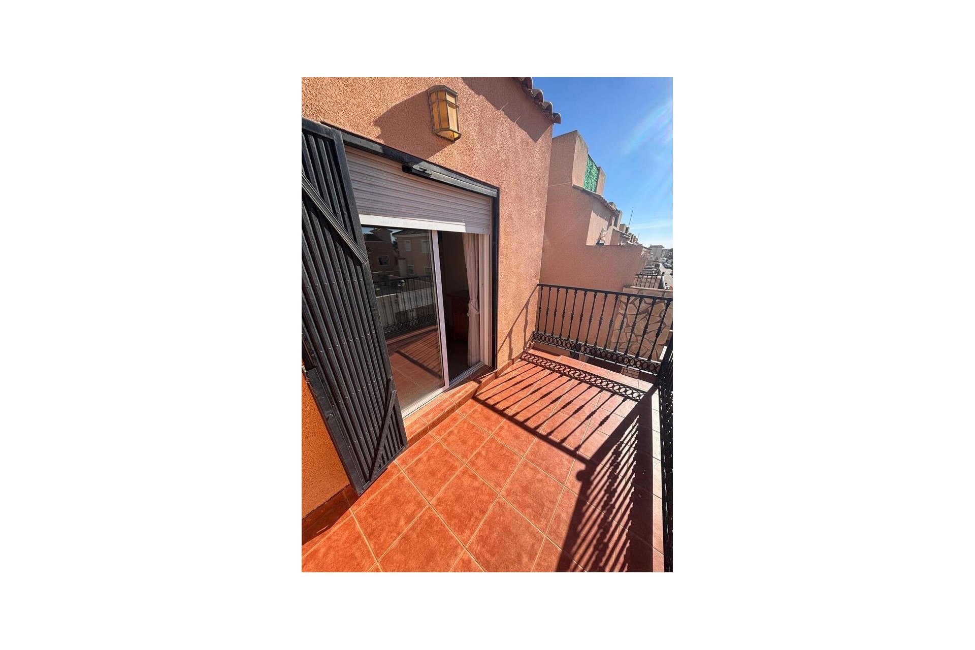 Resale - Townhouse -
Los Altos - Costa Blanca