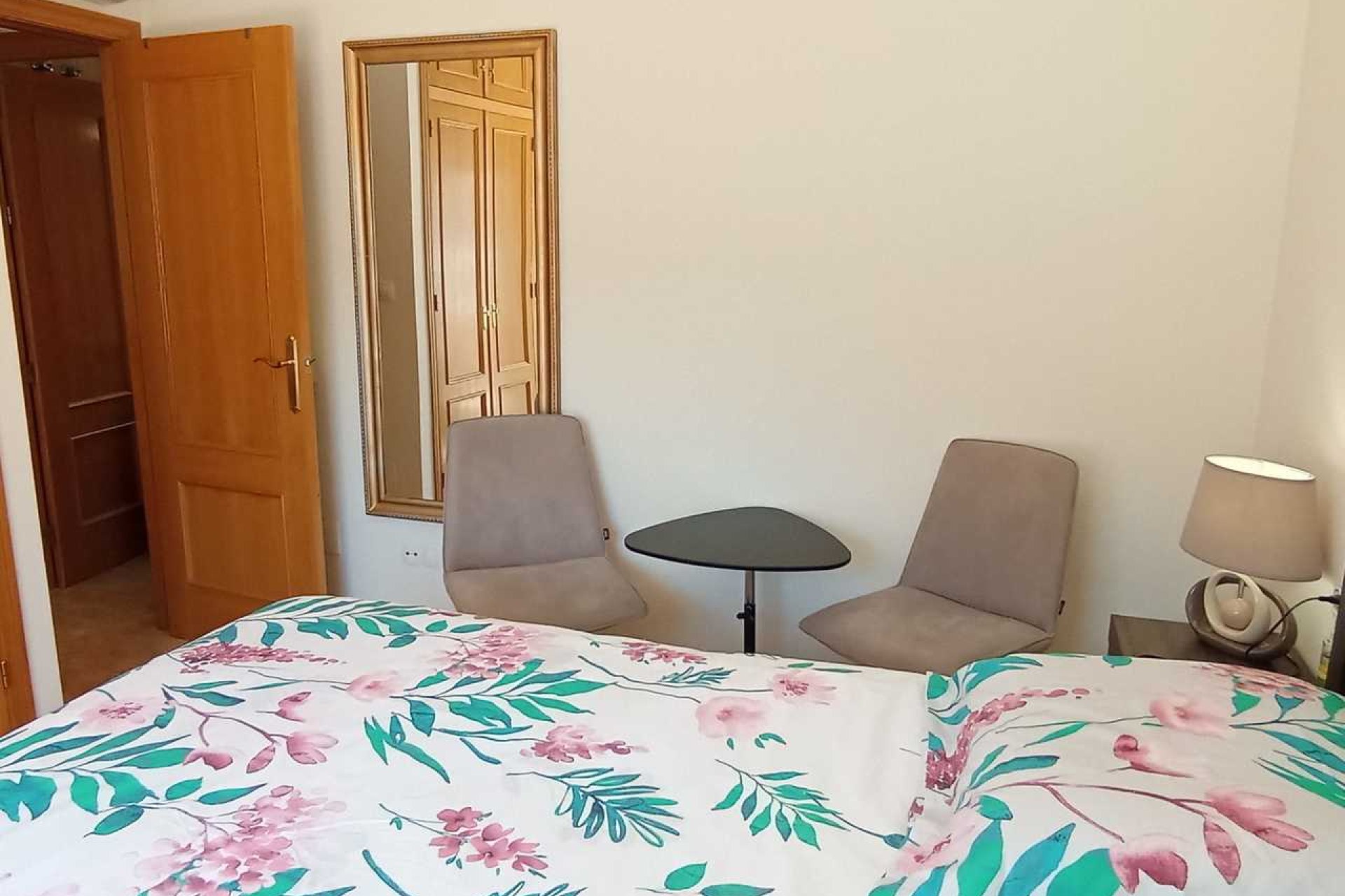 Resale - Townhouse -
Los Dolses - Inland