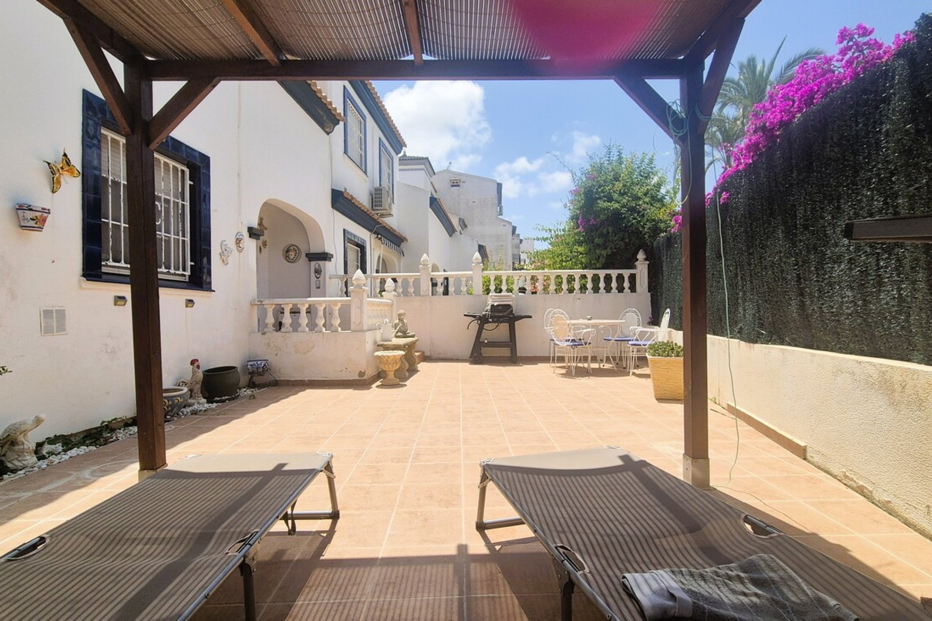 Resale - Townhouse -
Los Dolses - Inland