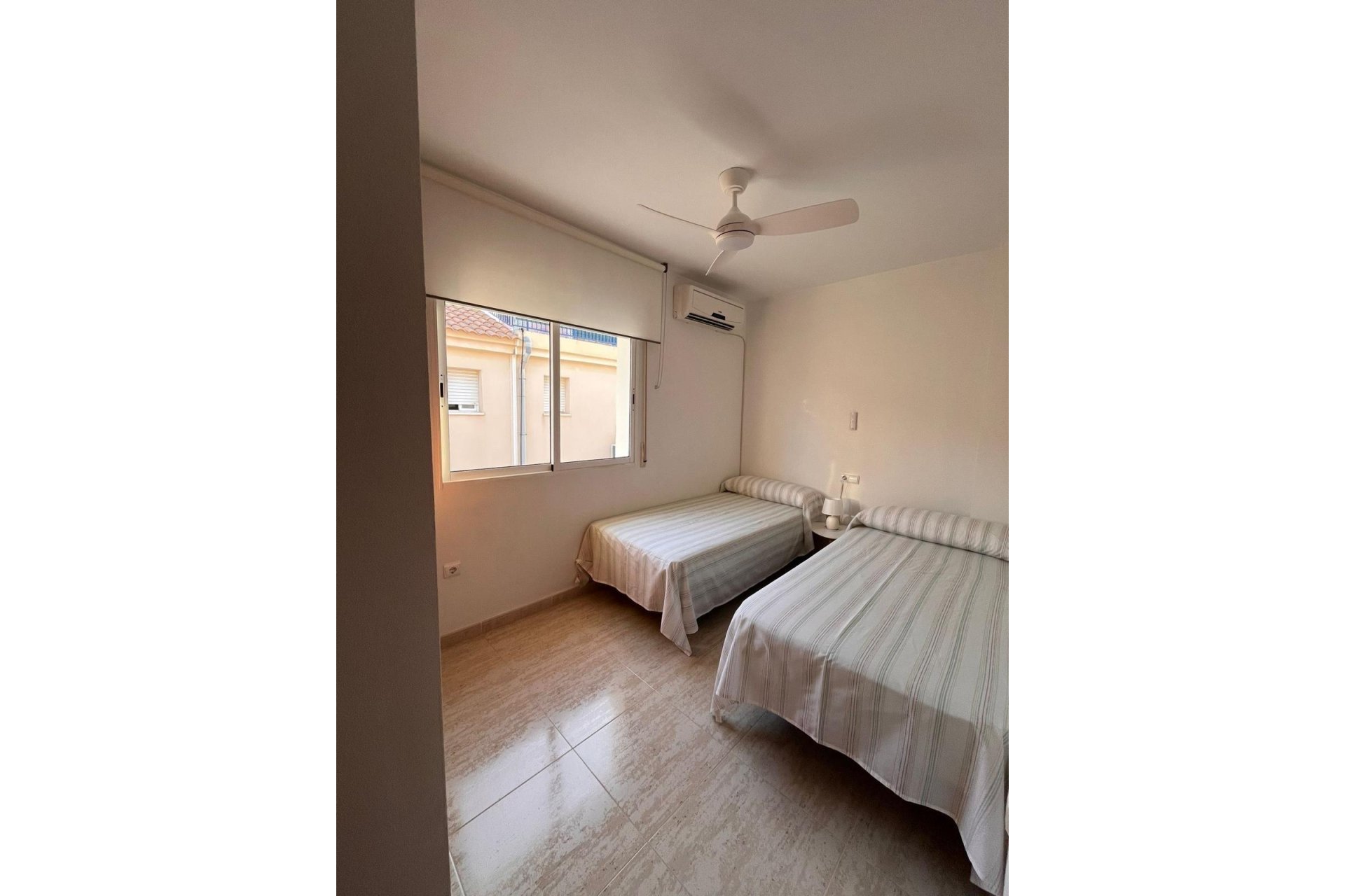 Resale - Townhouse -
Orihuela Costa - Campoamor