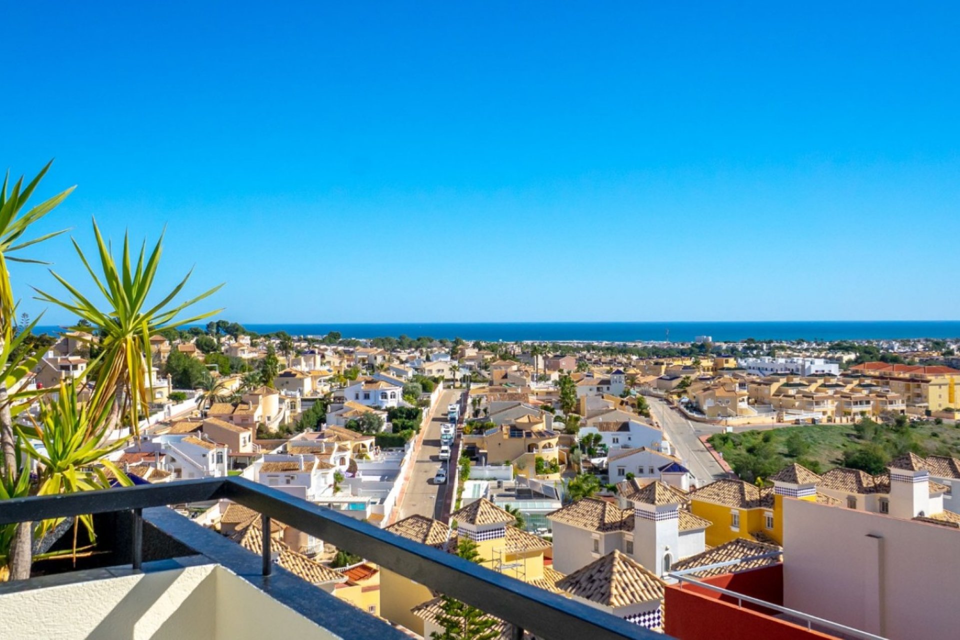 Resale - Townhouse -
Orihuela Costa - Costa Blanca