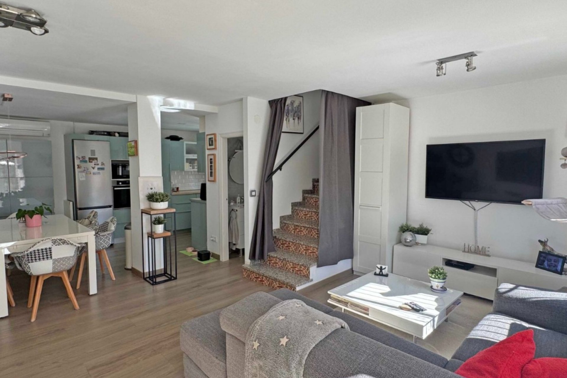 Resale - Townhouse -
Orihuela Costa - Costa Blanca