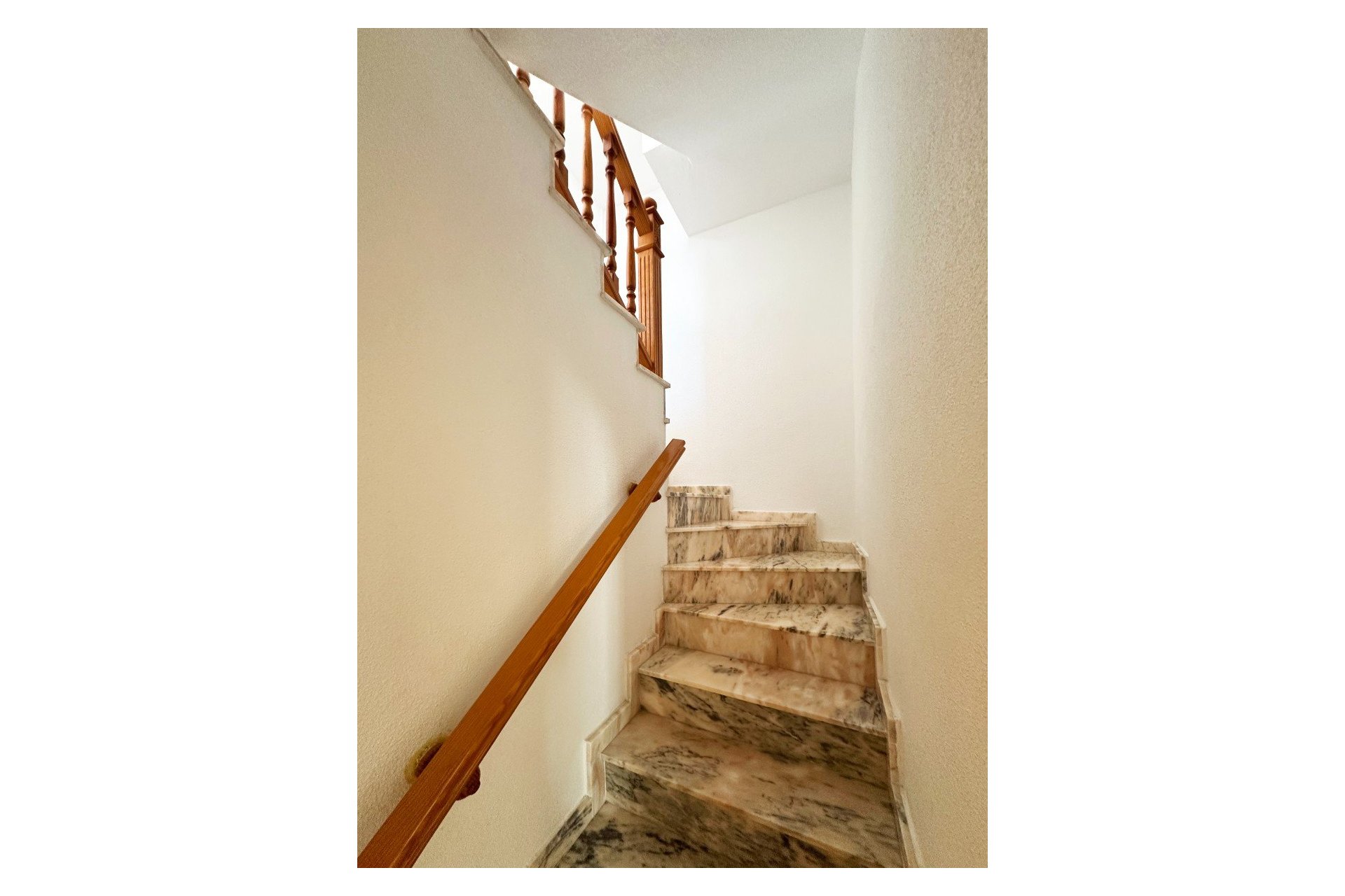 Resale - Townhouse -
Orihuela Costa - Costa Blanca