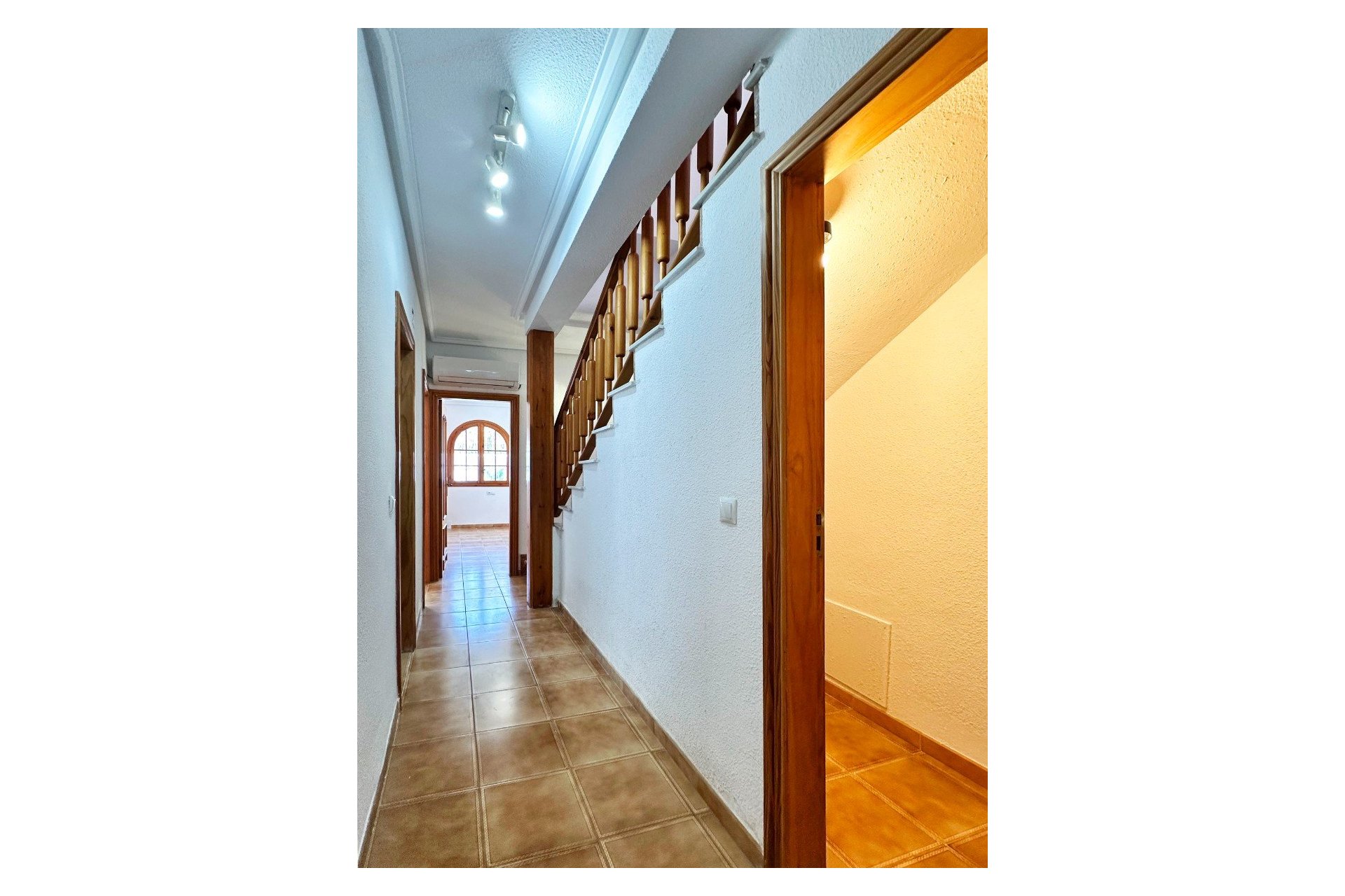 Resale - Townhouse -
Orihuela Costa - Costa Blanca