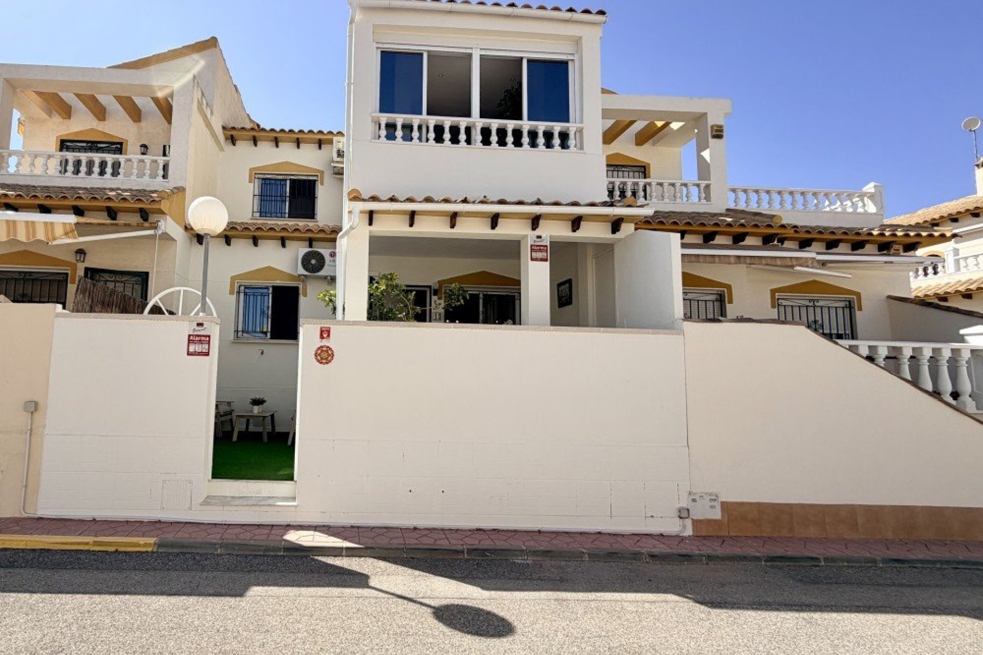 Resale - Townhouse -
Orihuela Costa - Costa Blanca