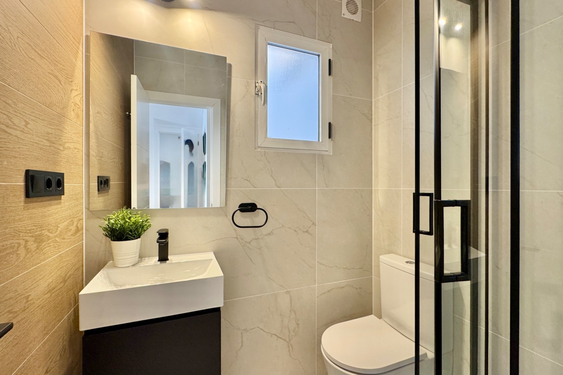 Resale - Townhouse -
Orihuela Costa - Costa Blanca
