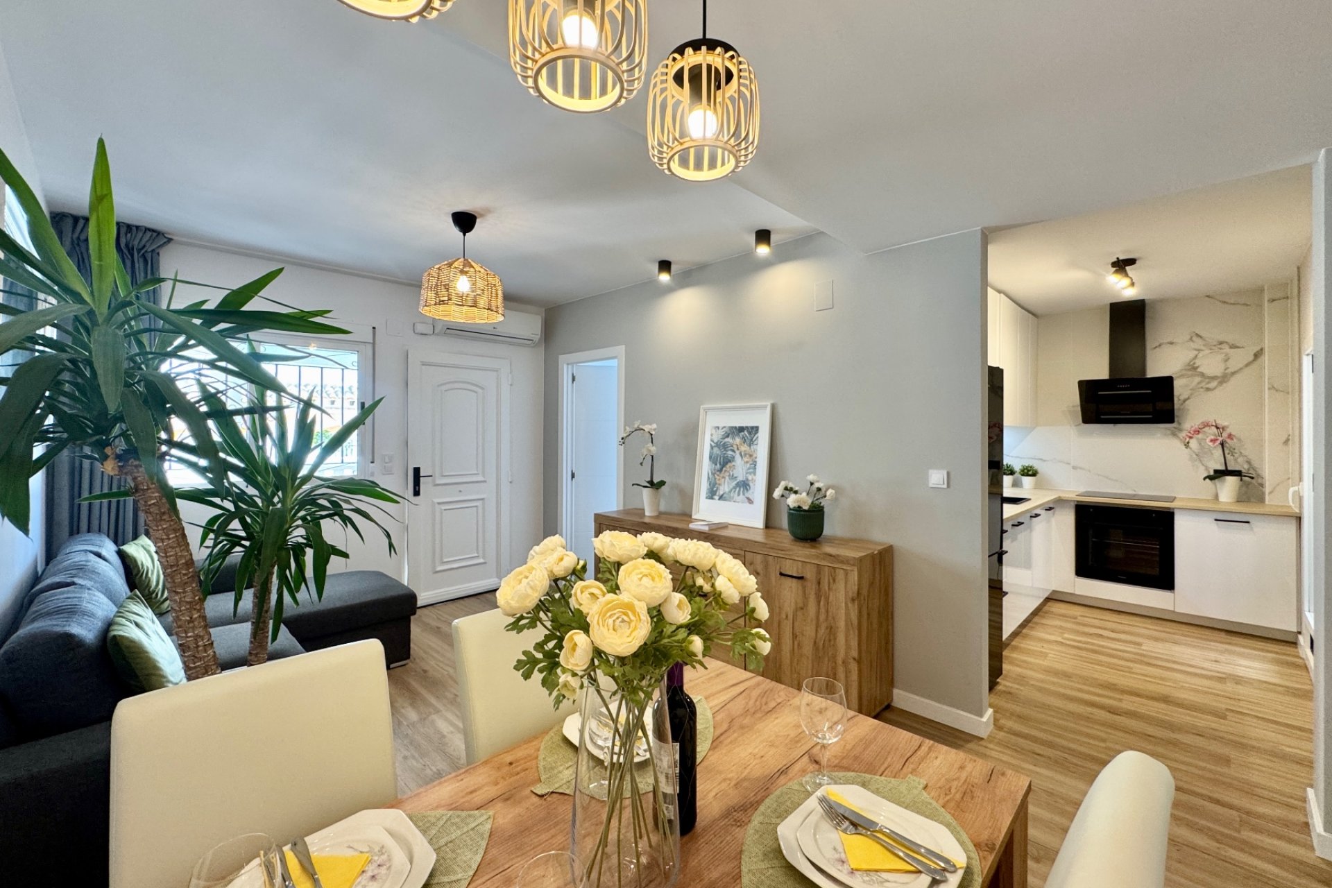 Resale - Townhouse -
Orihuela Costa - Costa Blanca
