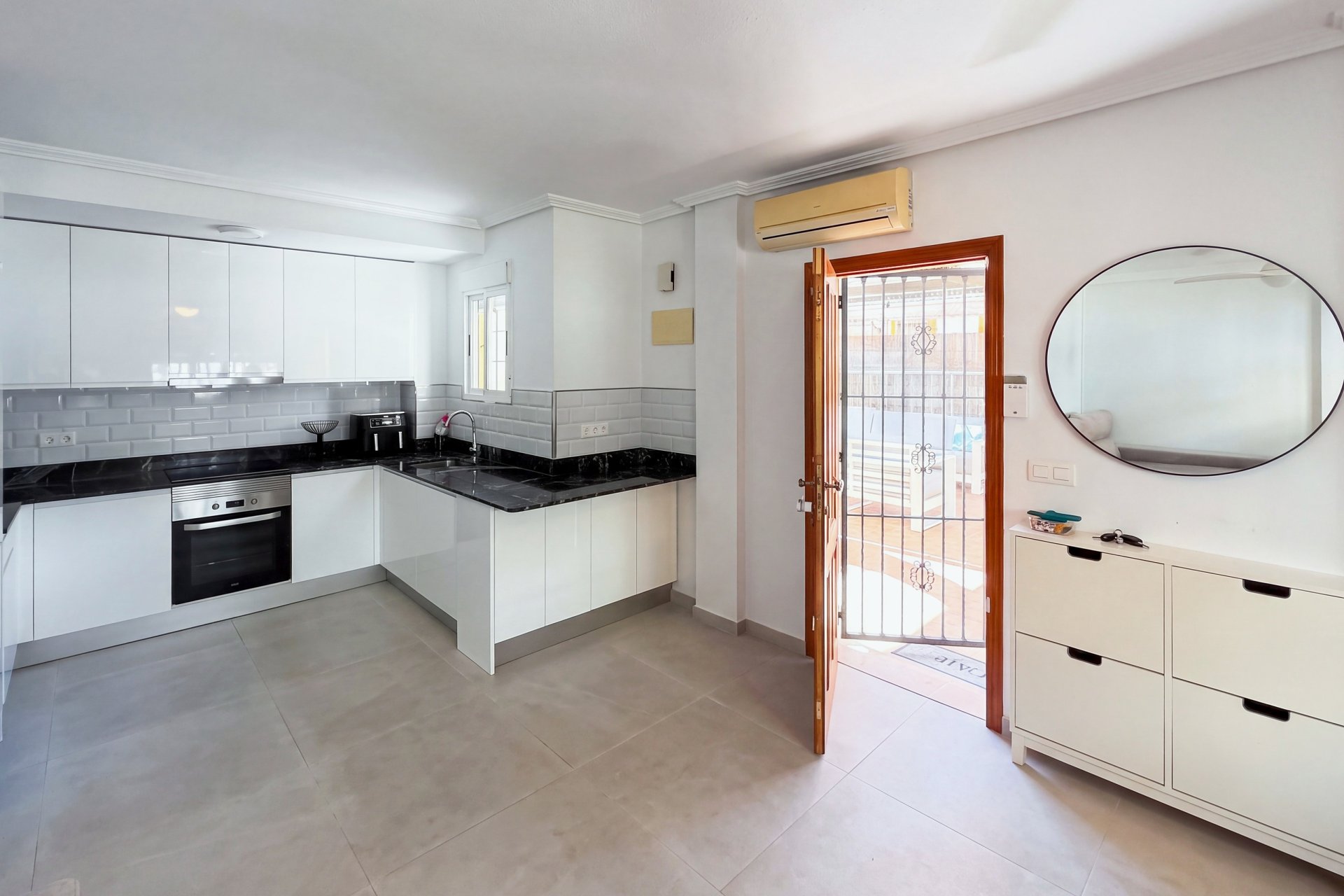 Resale - Townhouse -
Orihuela Costa - Costa Blanca