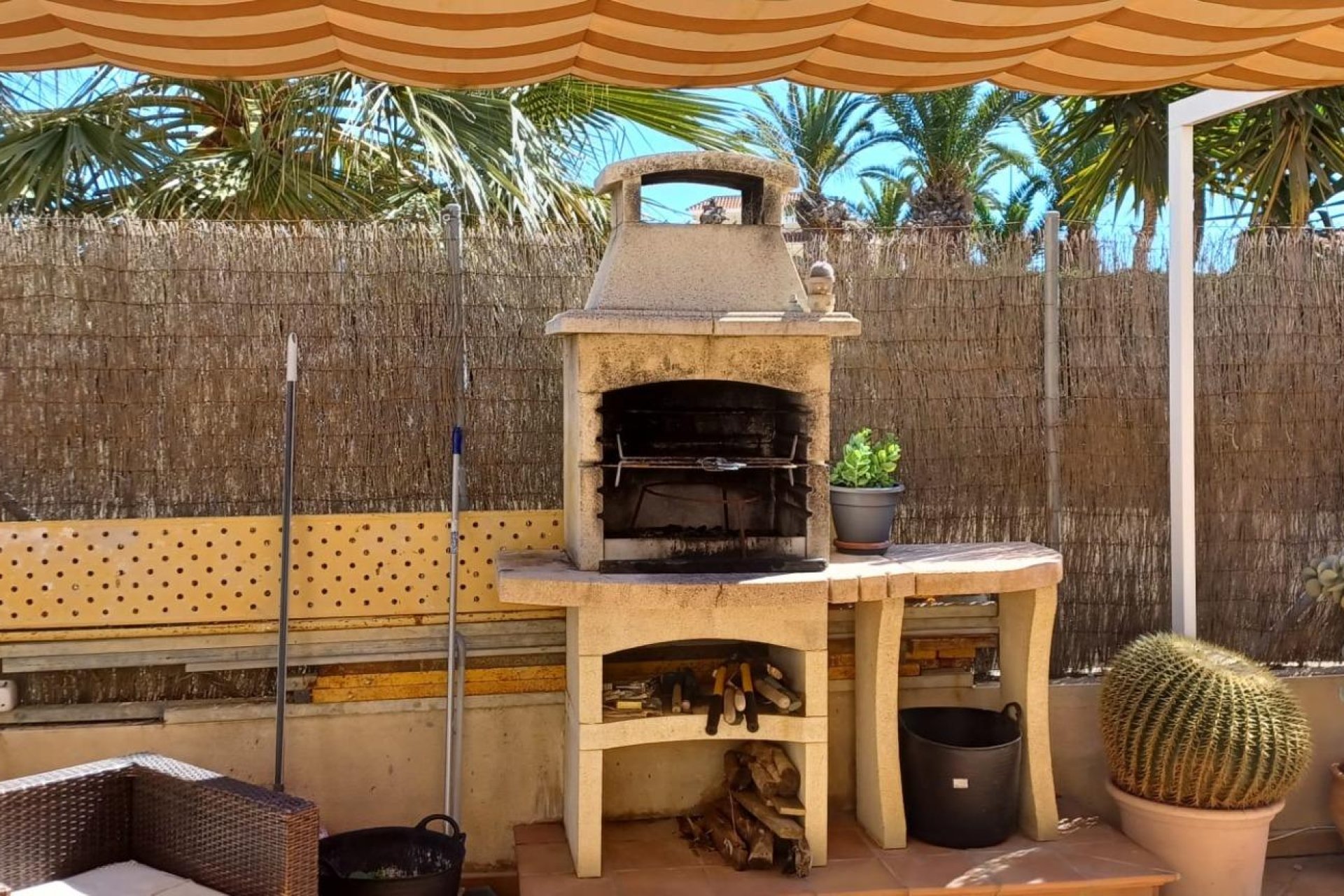Resale - Townhouse -
Orihuela Costa - La Chismosa