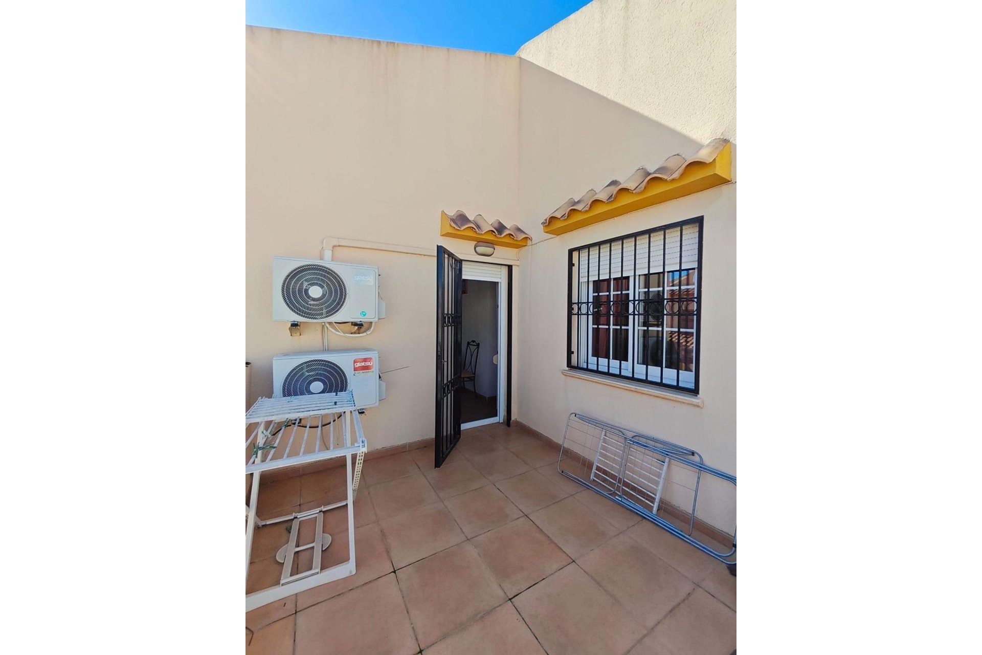 Resale - Townhouse -
Orihuela Costa - La Florida