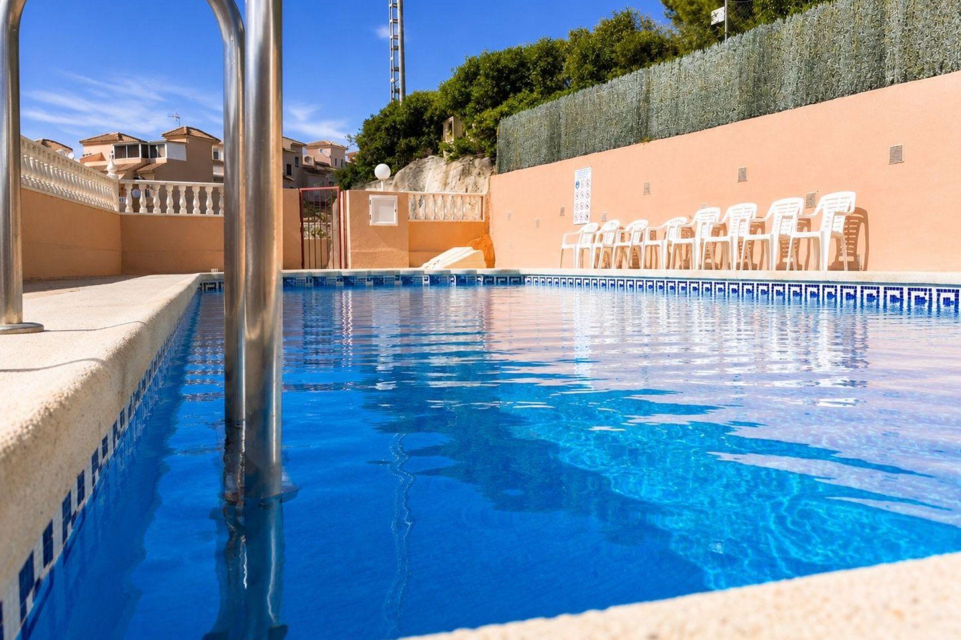 Resale - Townhouse -
Orihuela Costa - La Zenia