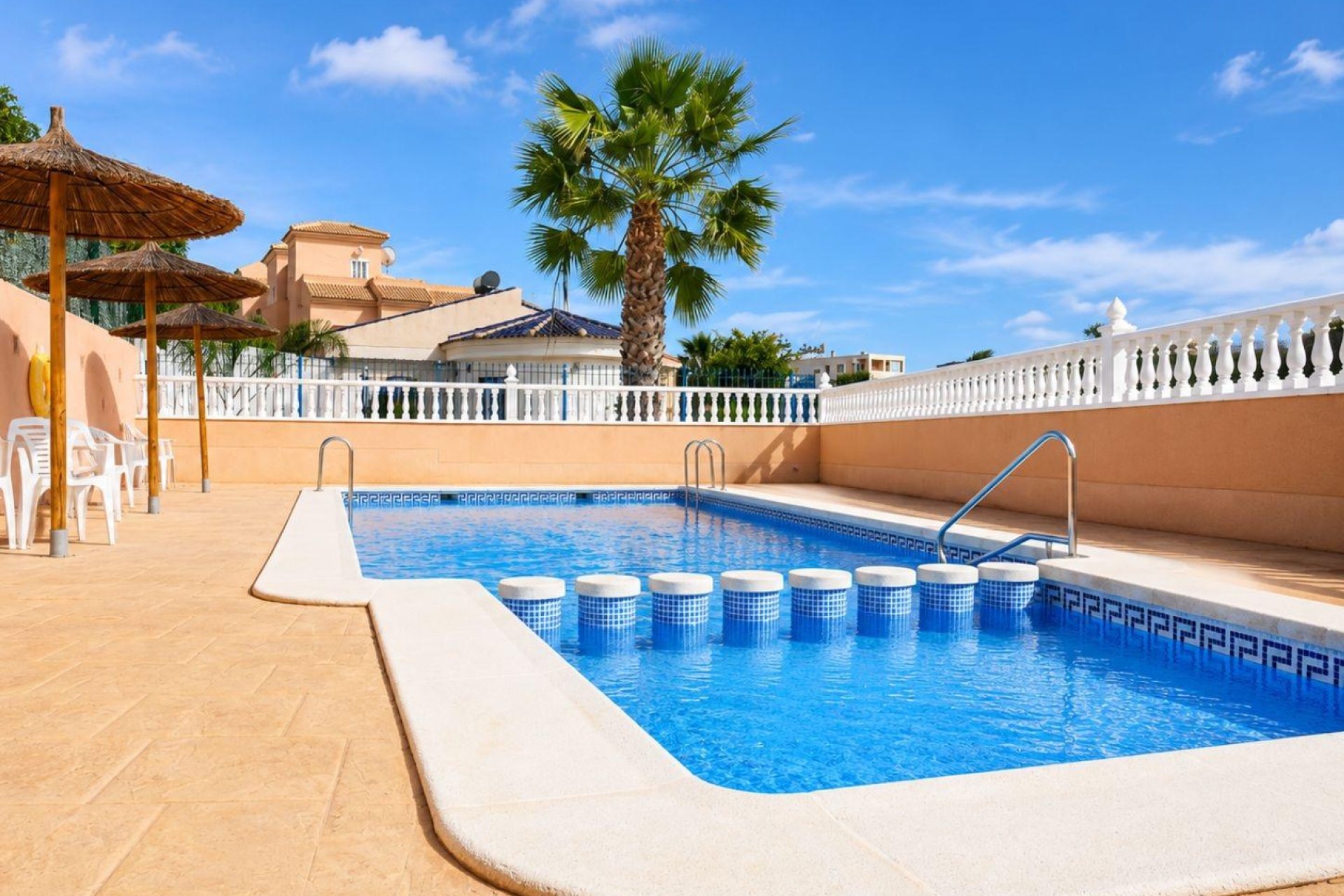 Resale - Townhouse -
Orihuela Costa - La Zenia
